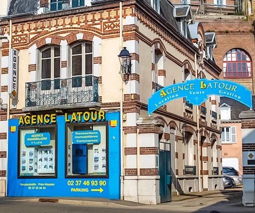 AGENCE LATOUR TRANSACTIONS