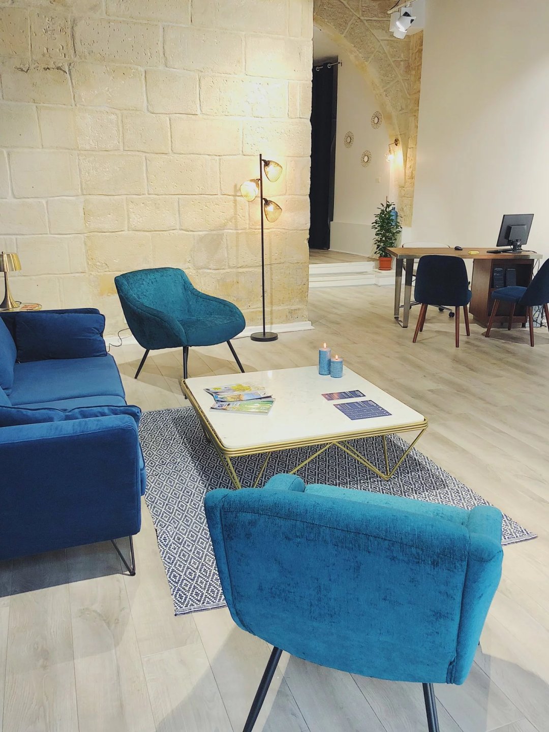 Leonis Immobilier Pays d'Arles Leonis Immobilier Pays d'Arles