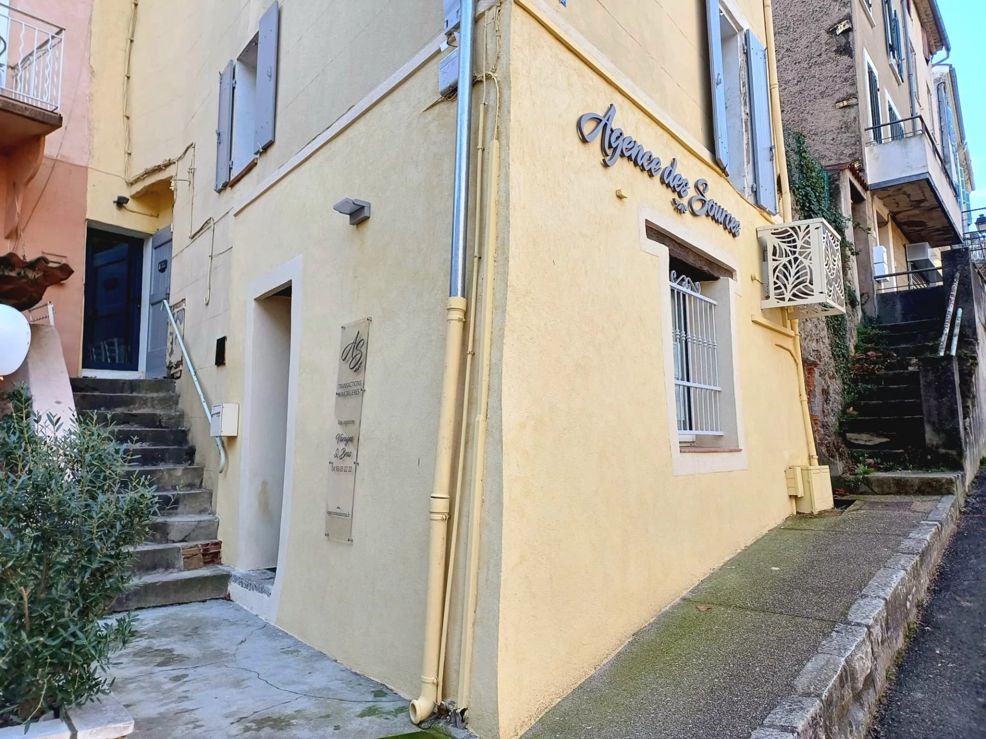 Agence des Sources - Bras