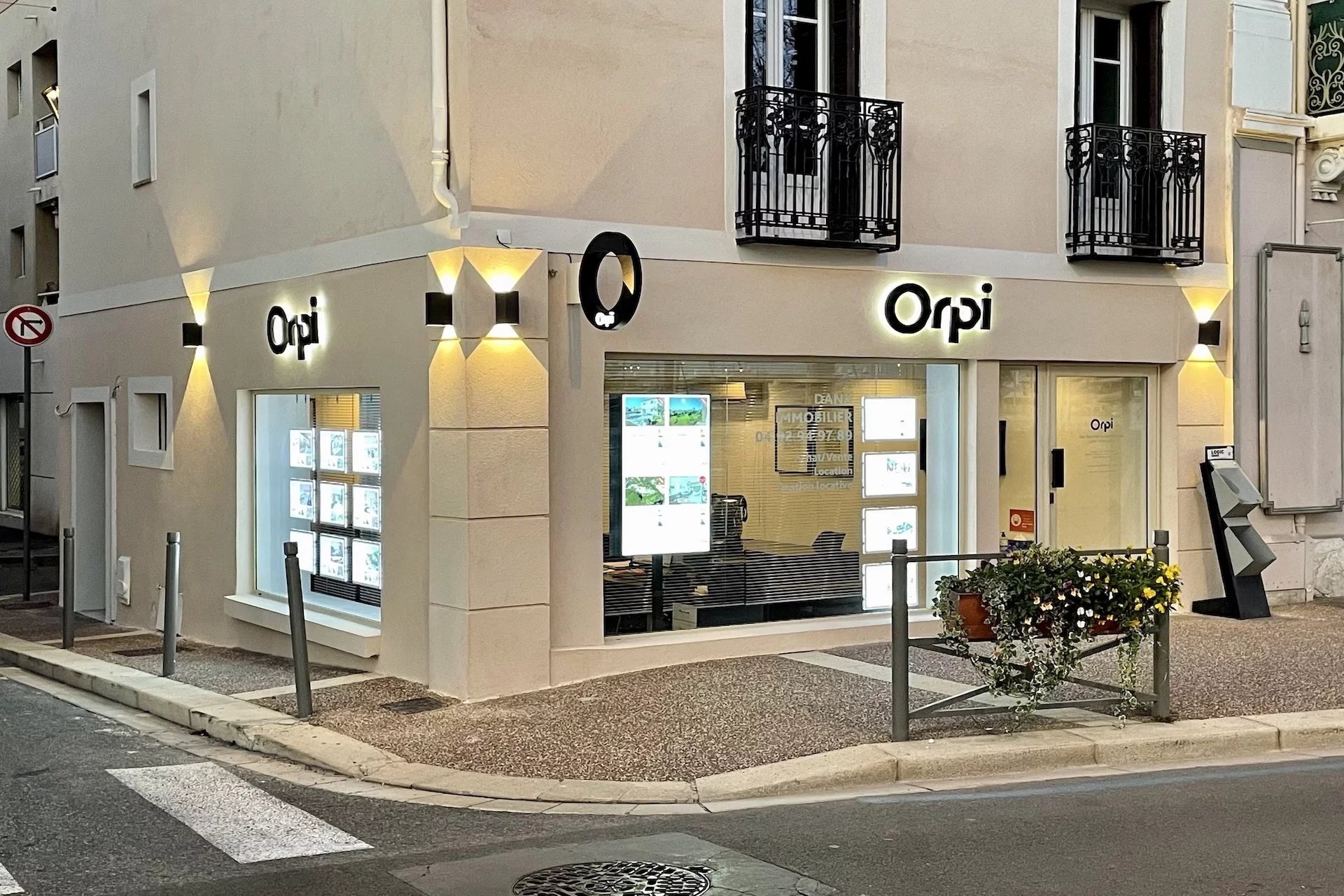 DANA IMMOBILIER