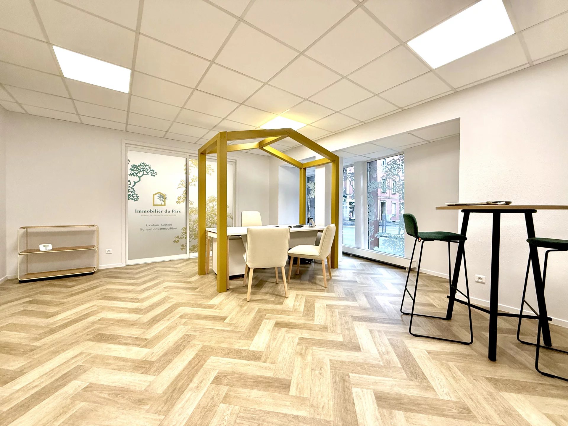 IMMOBILIER DU PARC, BUREAU DES SERVICES IMMOBILIERS