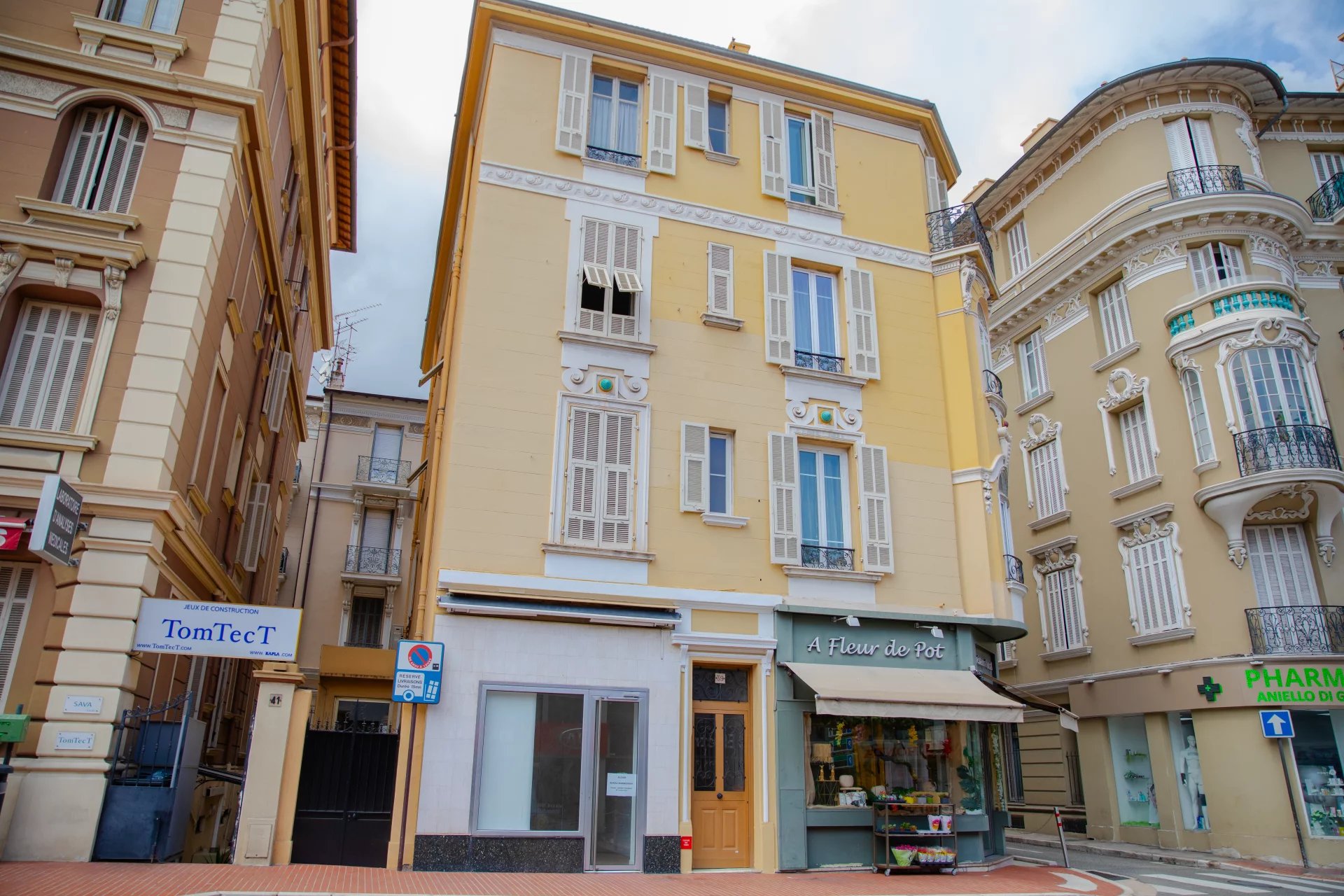 VILLA JOSEPH JOSEPHINE