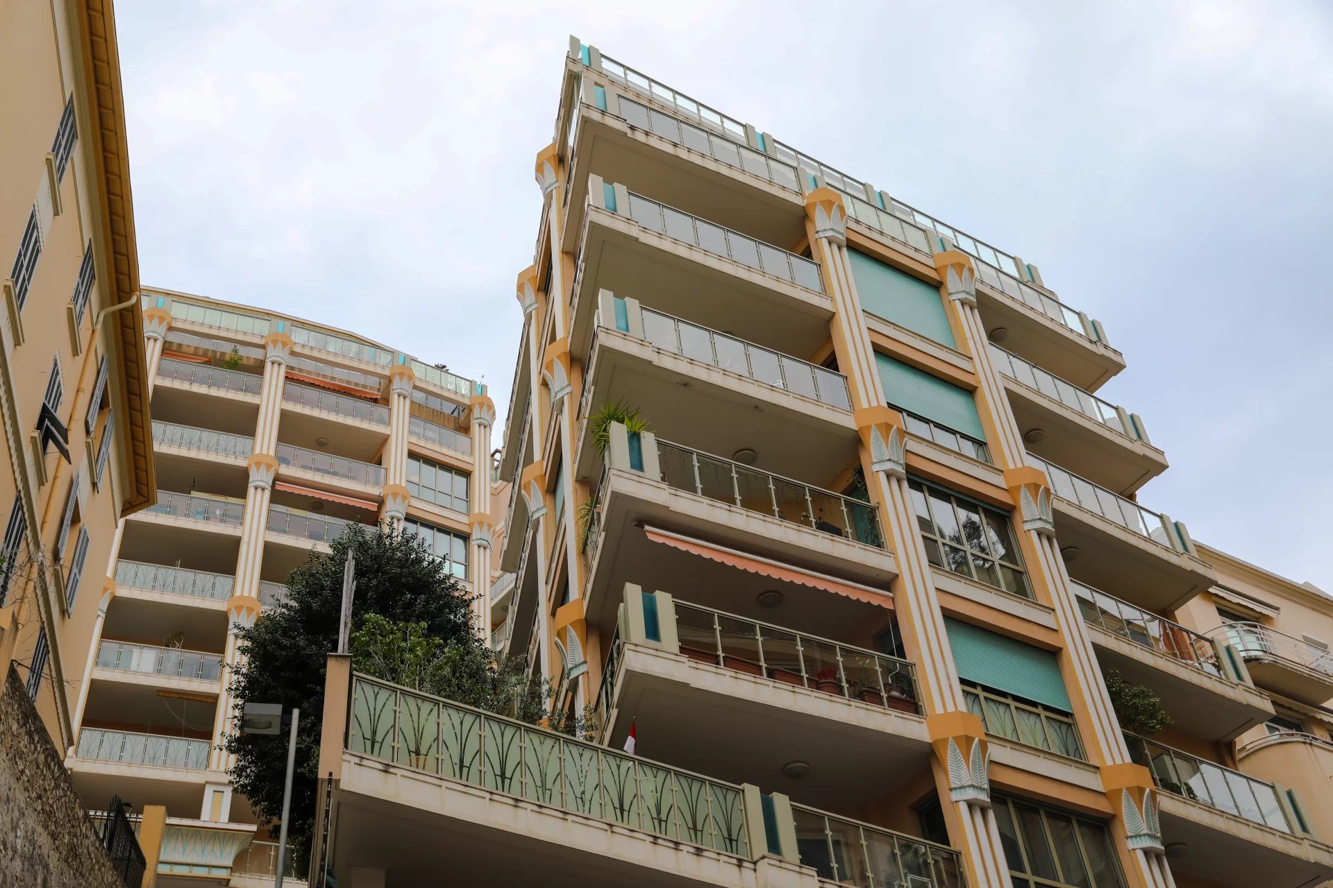 VILLA LES PINS