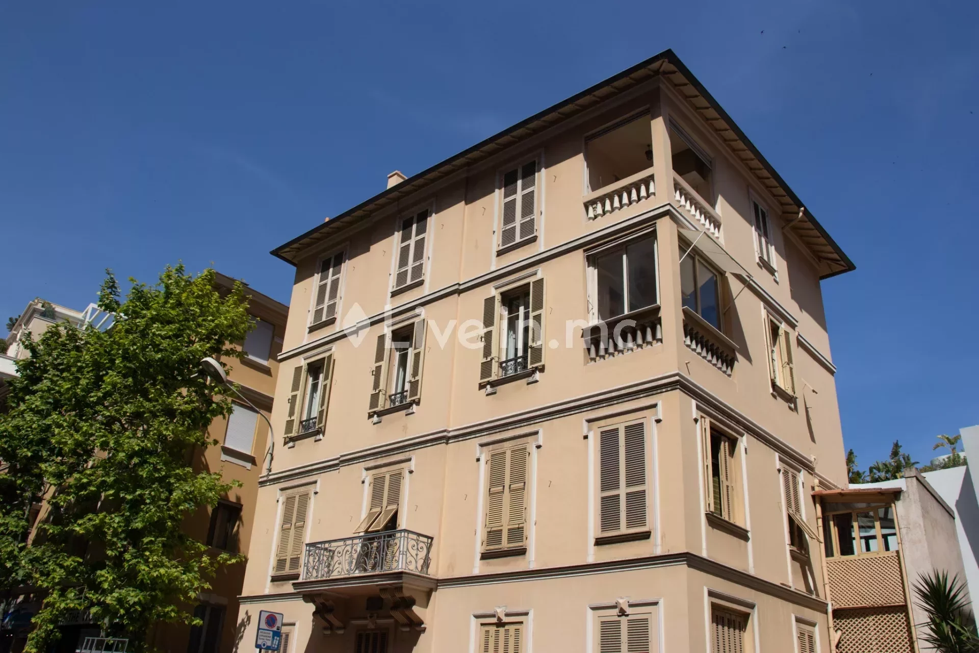 FELOUQUE