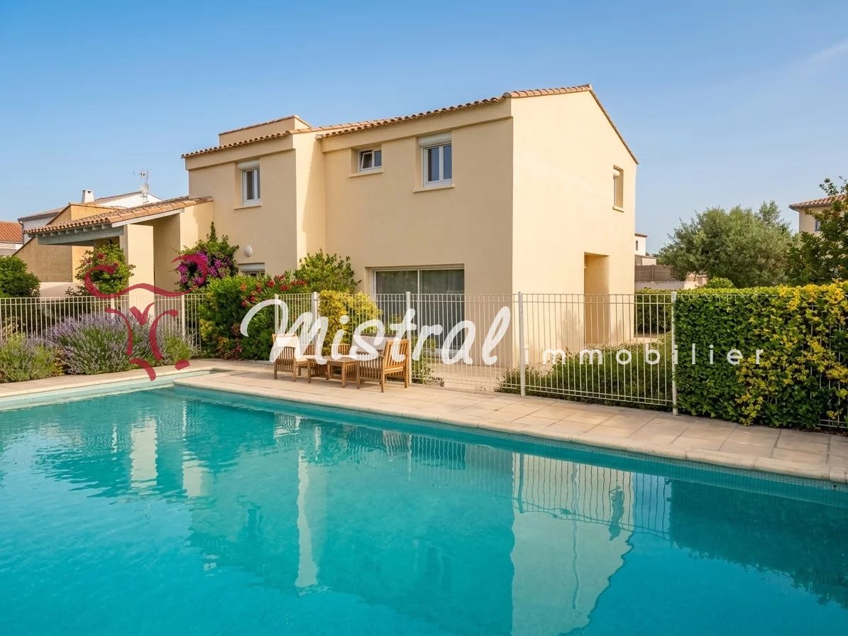 VILLA AIGUES-MORTES 5 CHAMBRES AVEC PISCINE ET TERRASSE