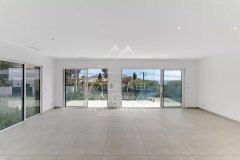 New Elegant house with sea view close to the port — photo 7 of 7