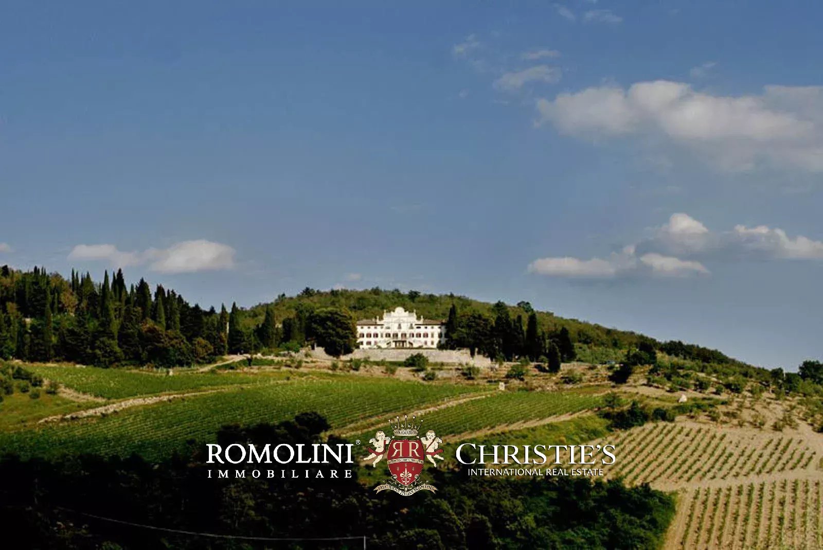 LUXURY HISTORICAL VILLA FOR SALE IN RADDA IN CHIANTI, TUSCANY