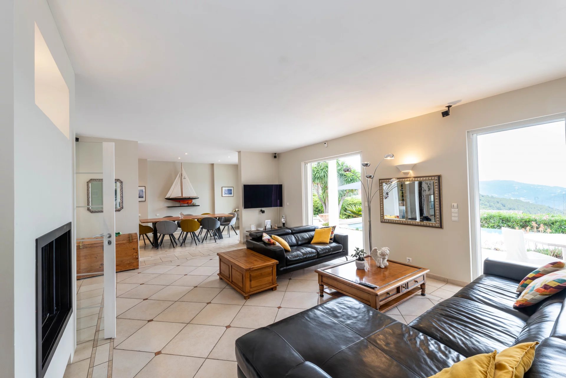 Falicon - Villa 7 pièces avec piscine chauffée, jardin 1350m², garage — photo 8