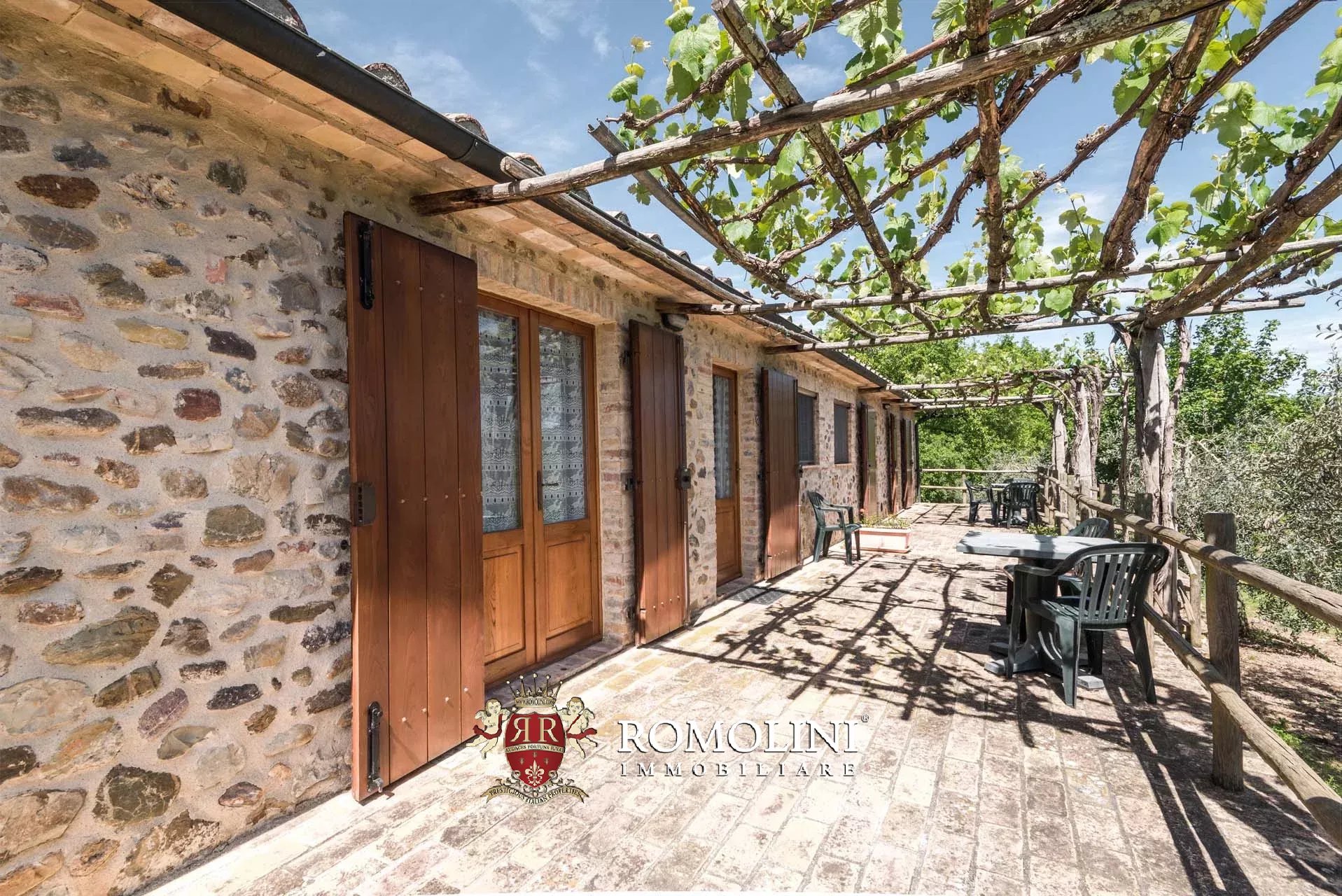 18 Bedroom Villa/Townhouse's Image 18