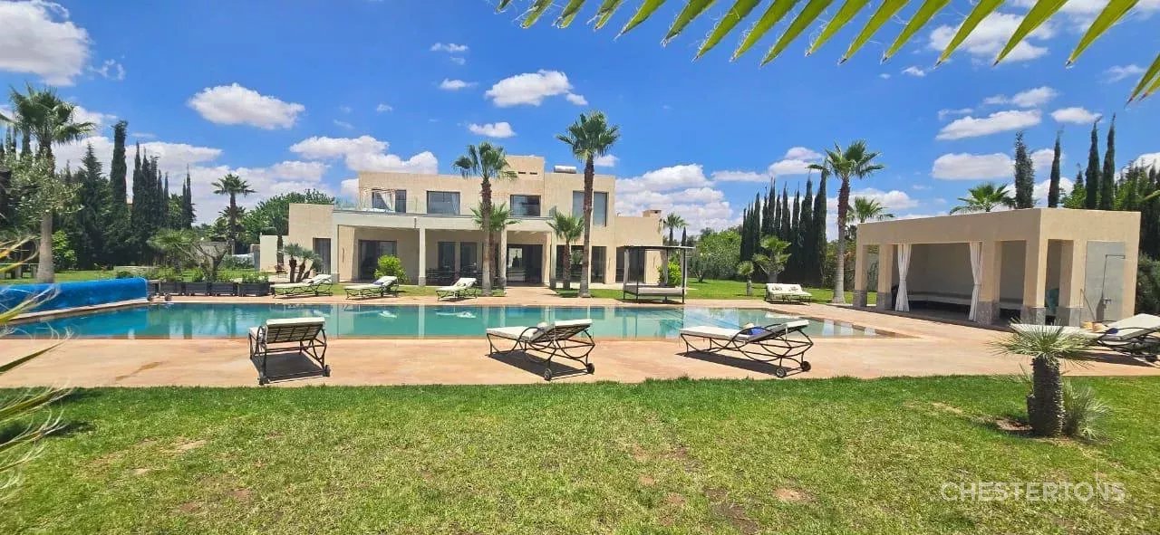 Image of Villa - 6 Bedrooms for Sale in Marrakech-Ménara-Marrakech-Morocco, Image 1