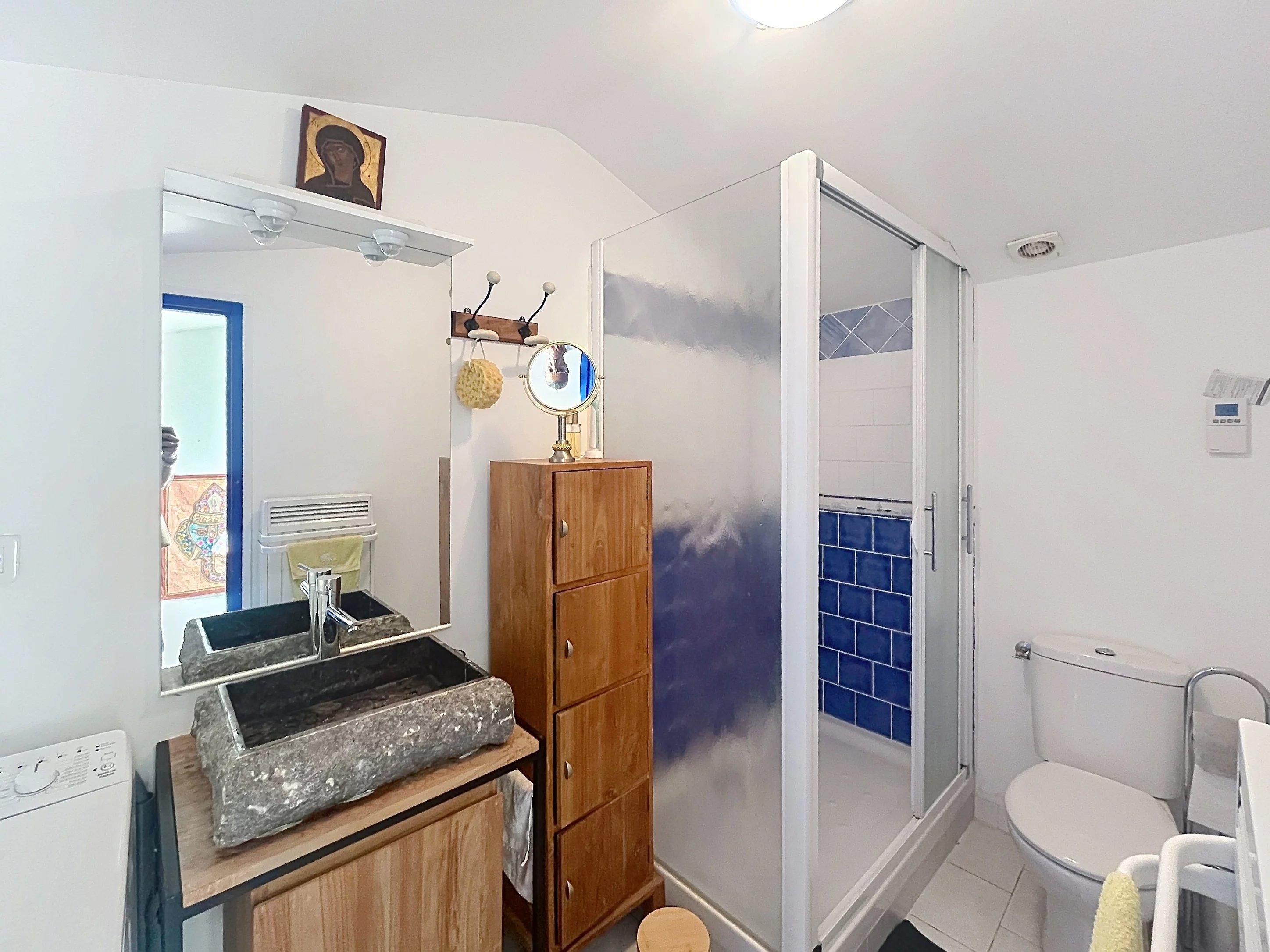 Charming triplex of 5 rooms with terrace in the heart of Cotignac