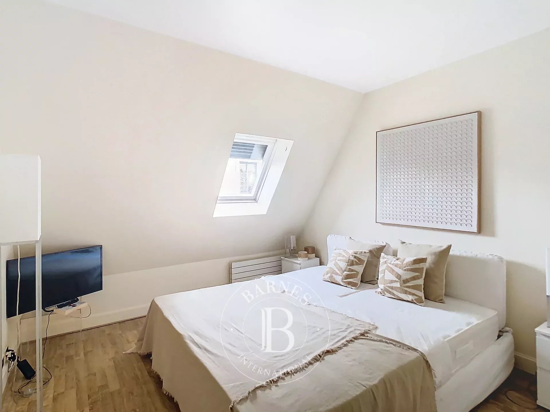 Daire Paris 8ème - picture 16