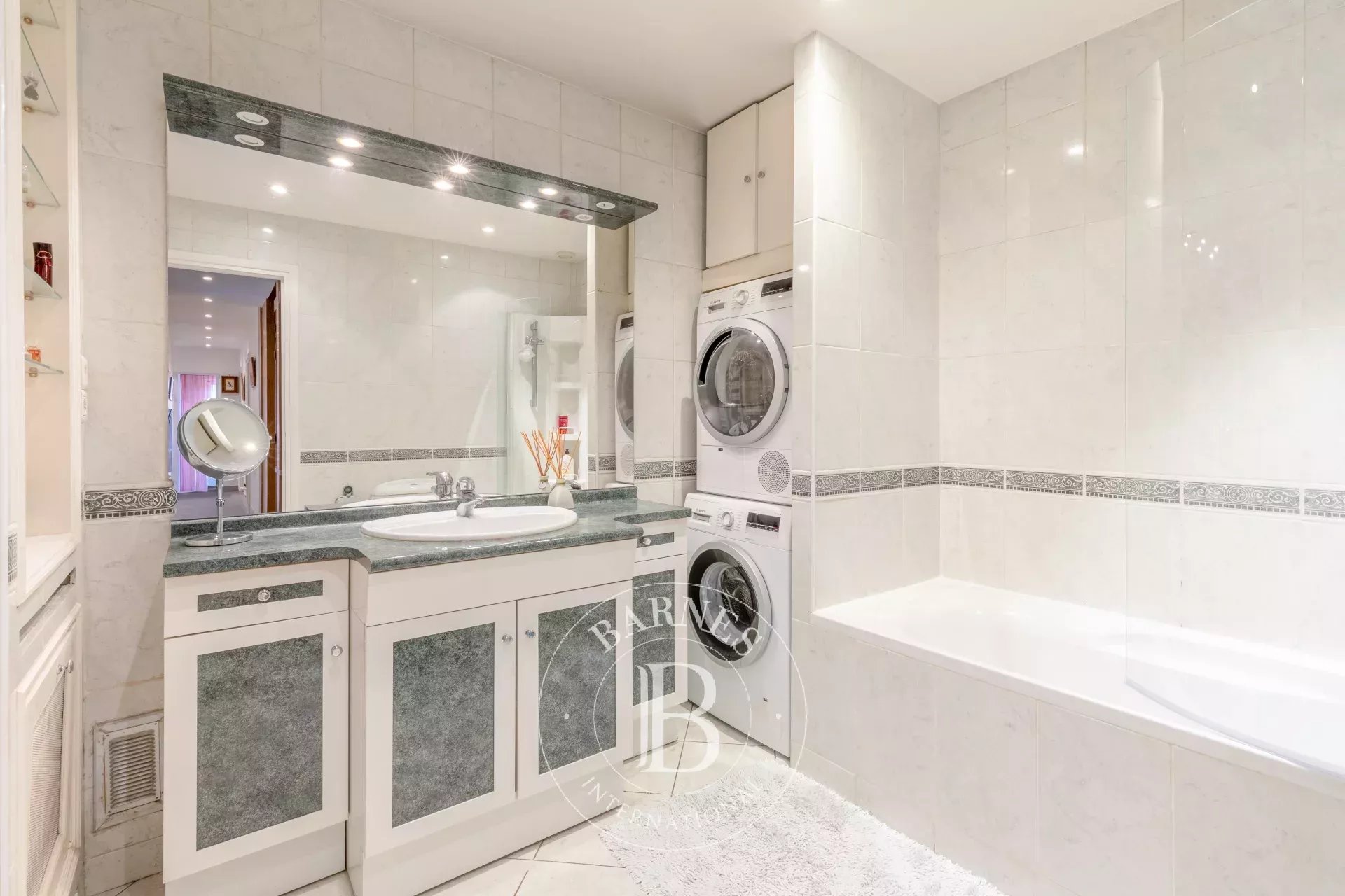 Daire Paris 19ème - picture 17