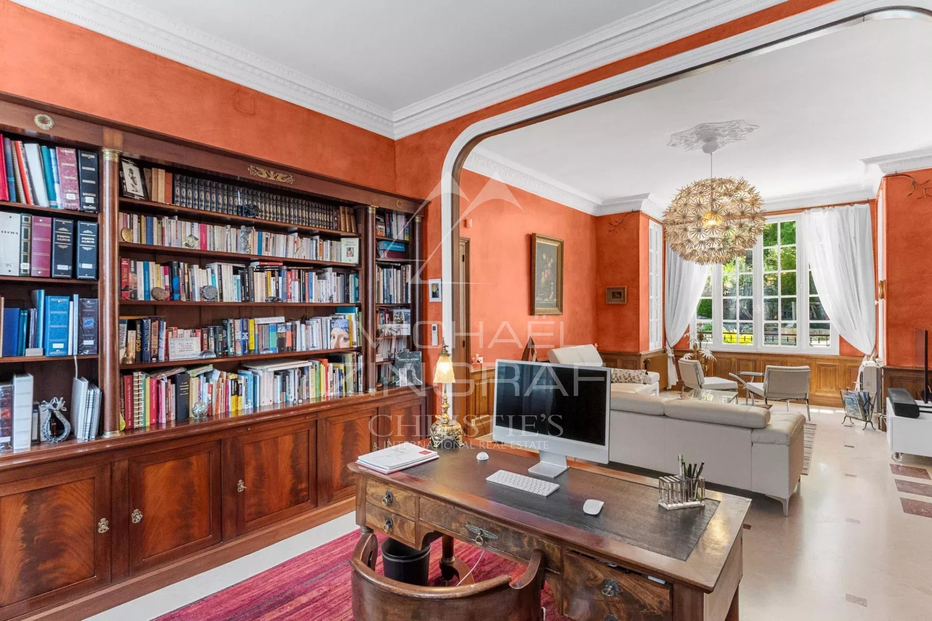 6 Bedroom Villa/Townhouse's Image 9
