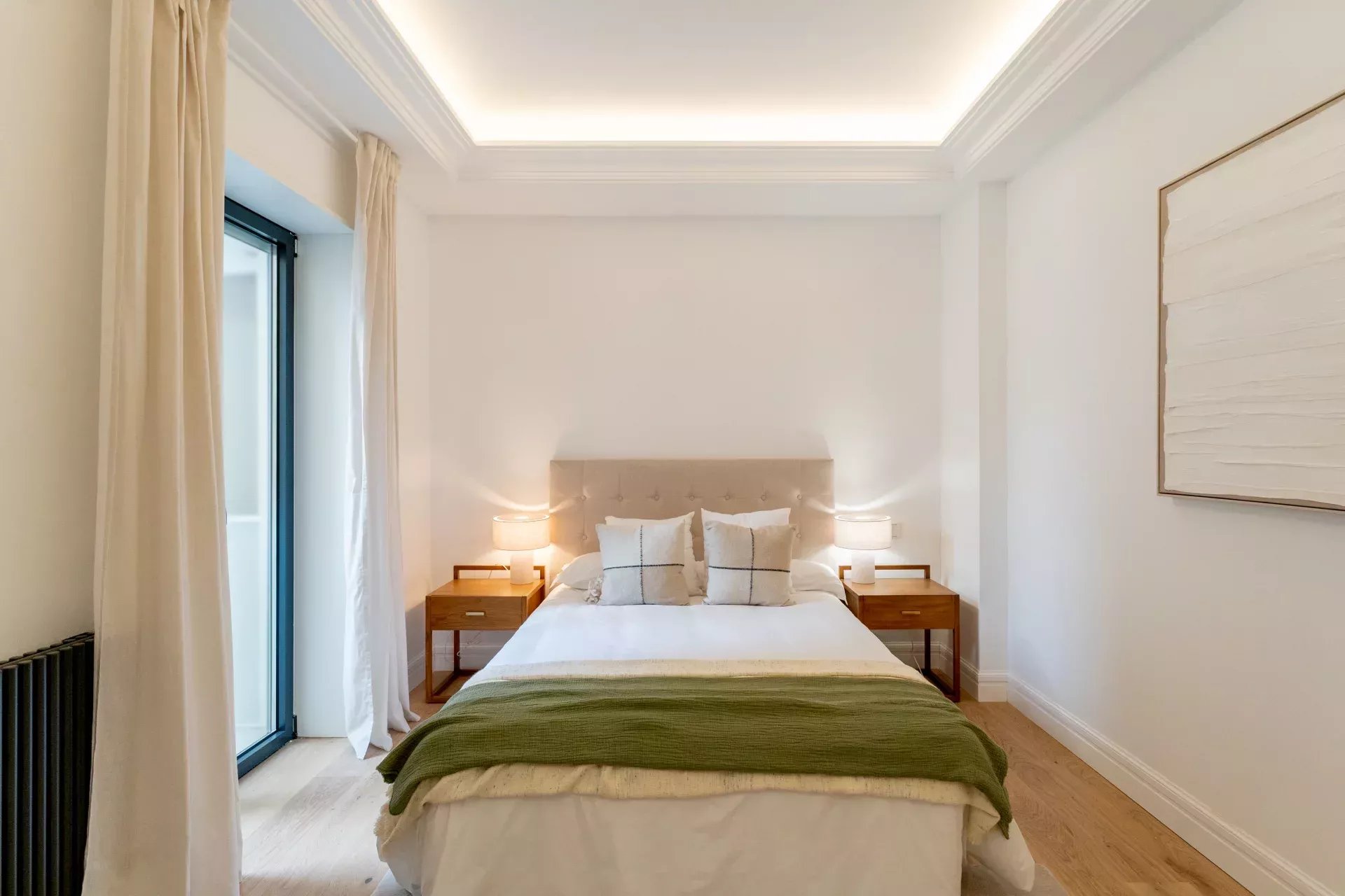 Brand New Exclusive Luxury Property on the Golden Mile - picture 30
