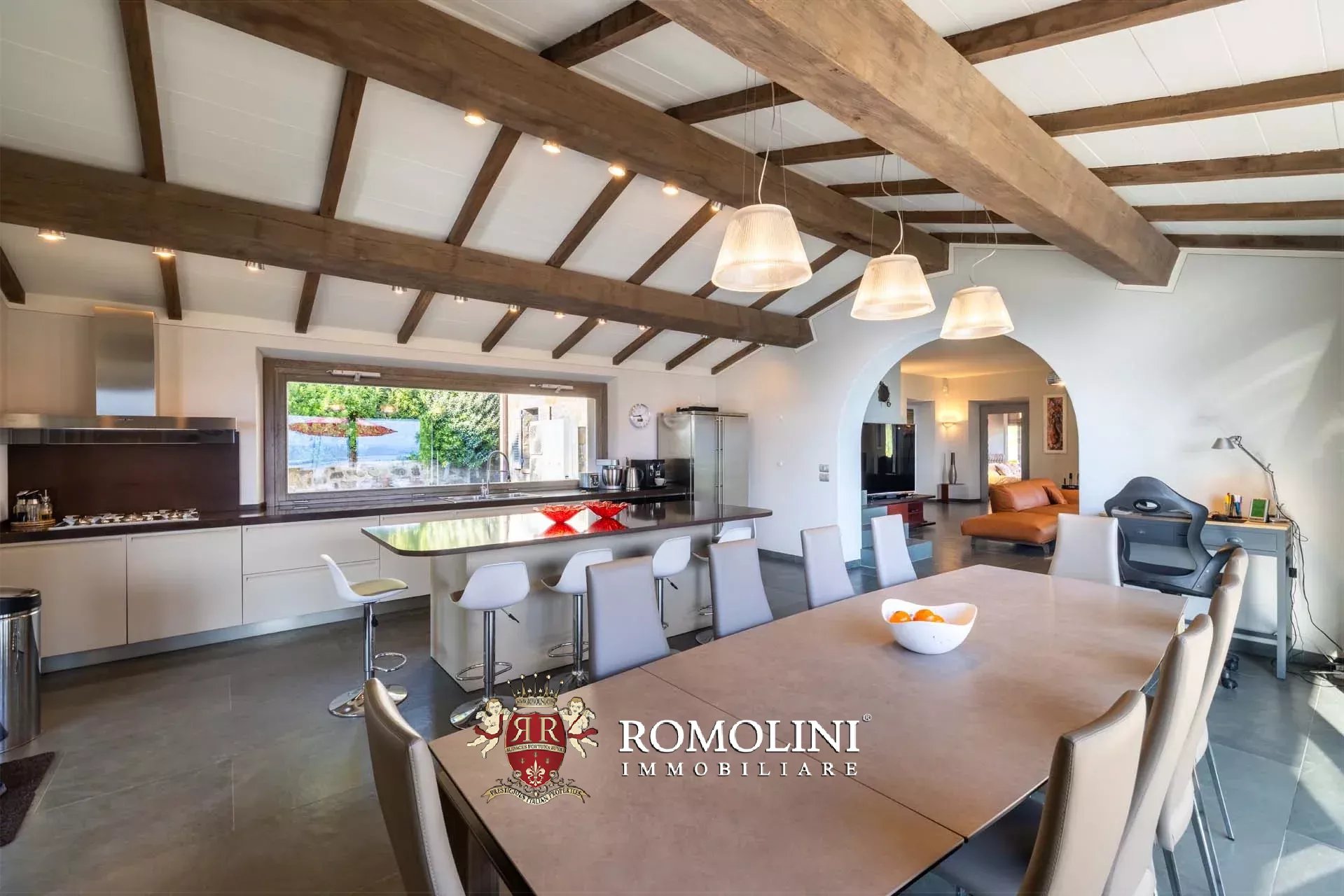 4 Bedroom Villa/Townhouse's Image 16