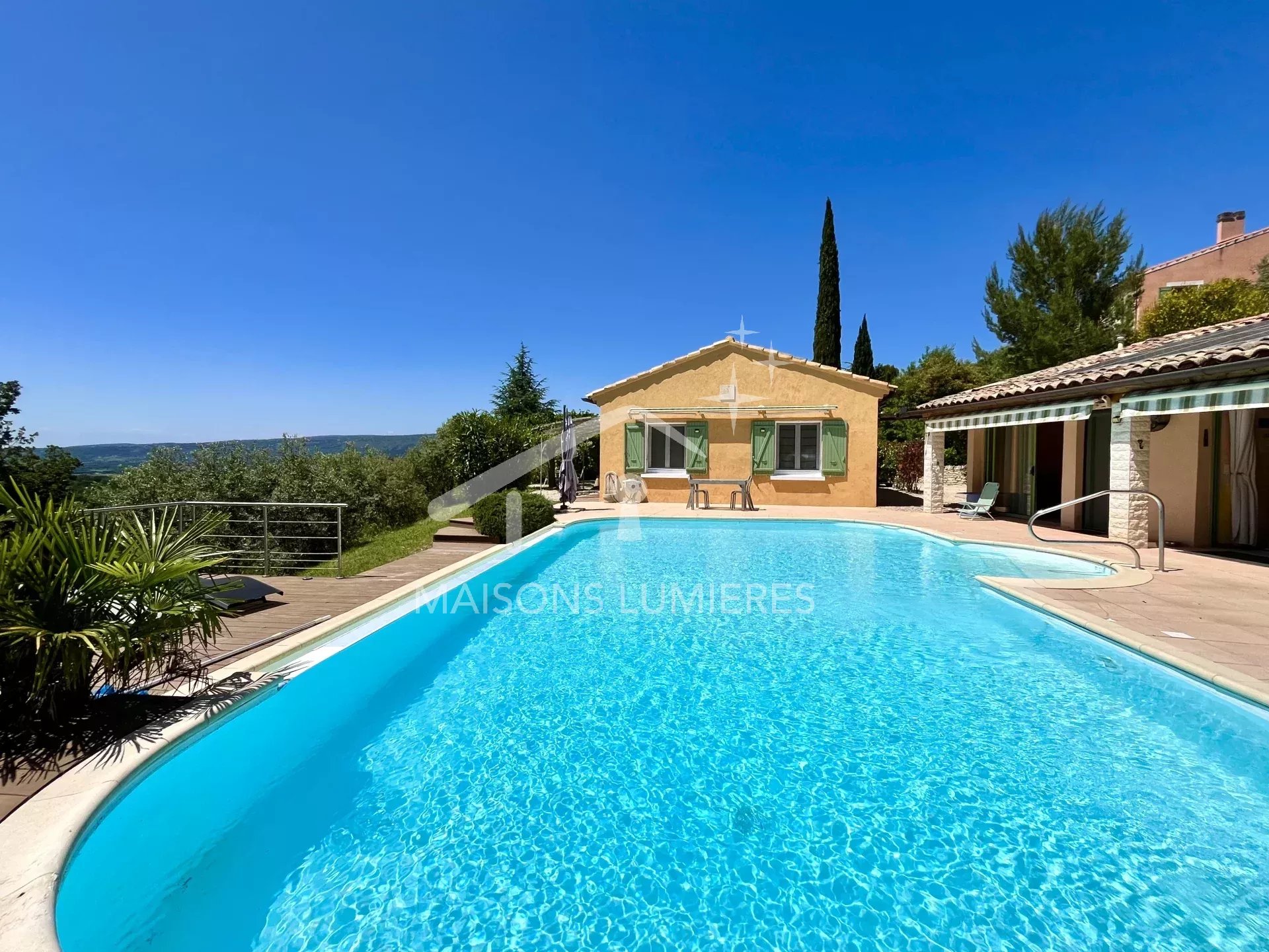 Agence immobilière de Maisons Lumières