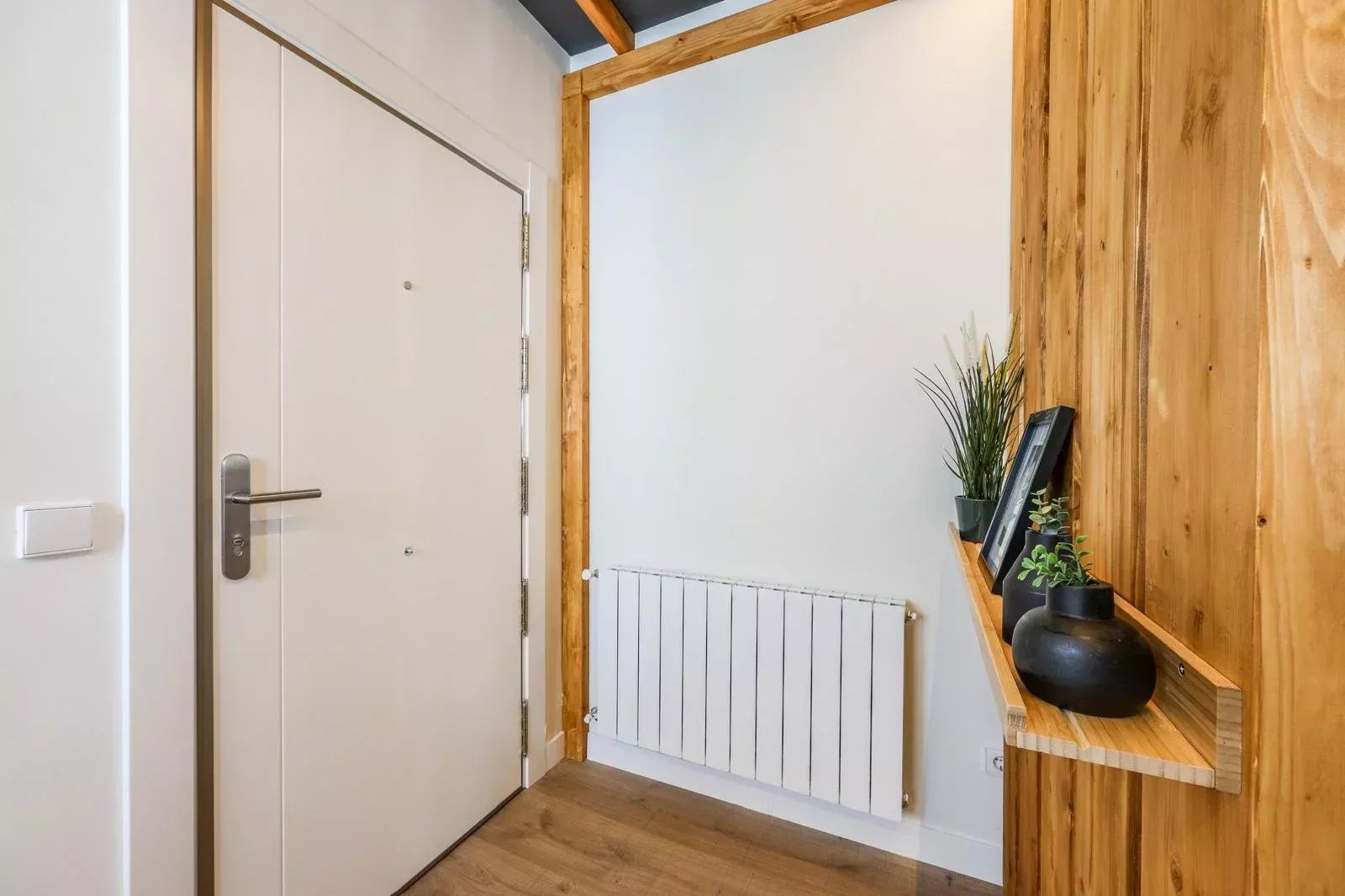 Modern and Bright Apartment on Paseo de la Castellana - picture 24