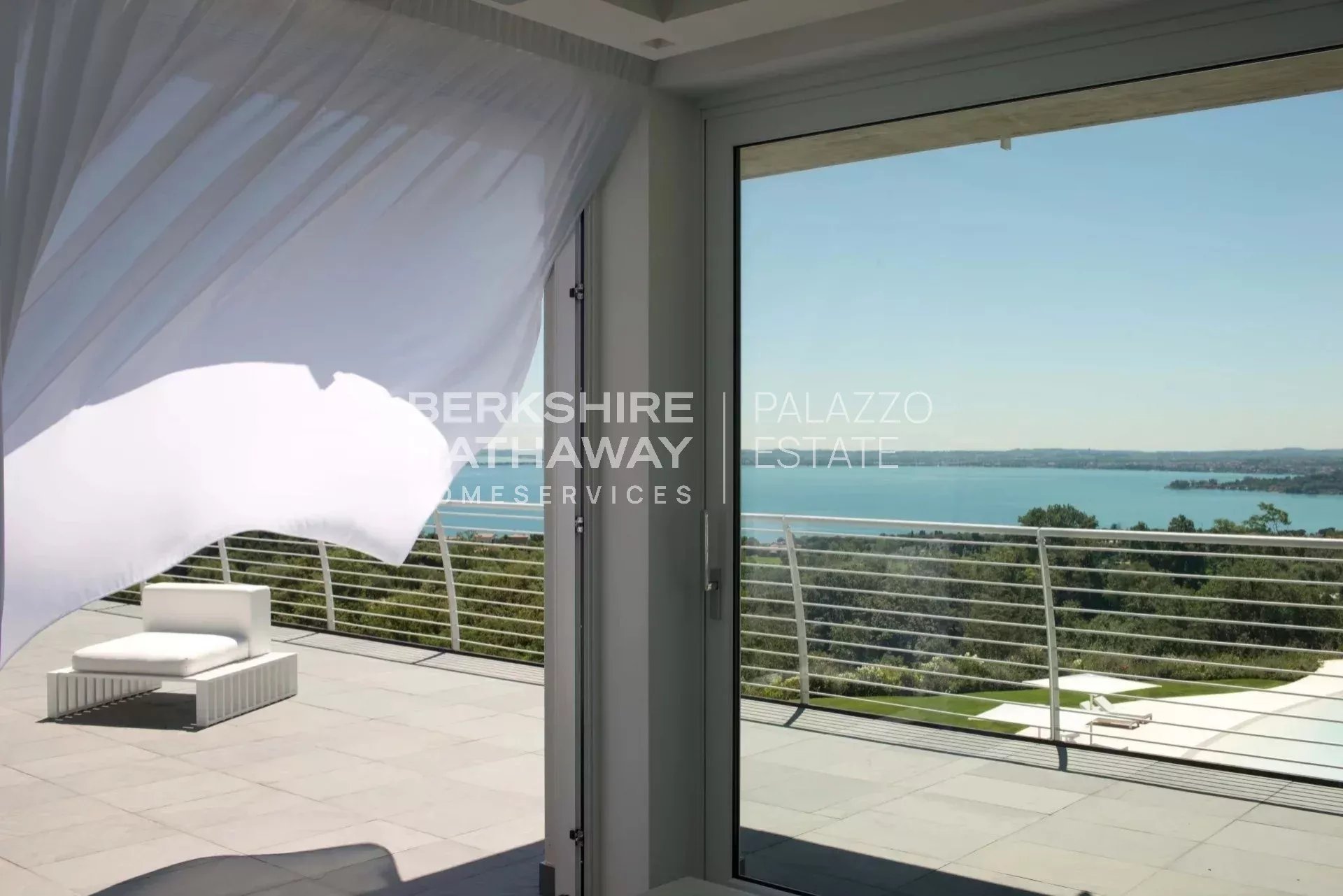 Продажа Квартира Padenghe sul Garda