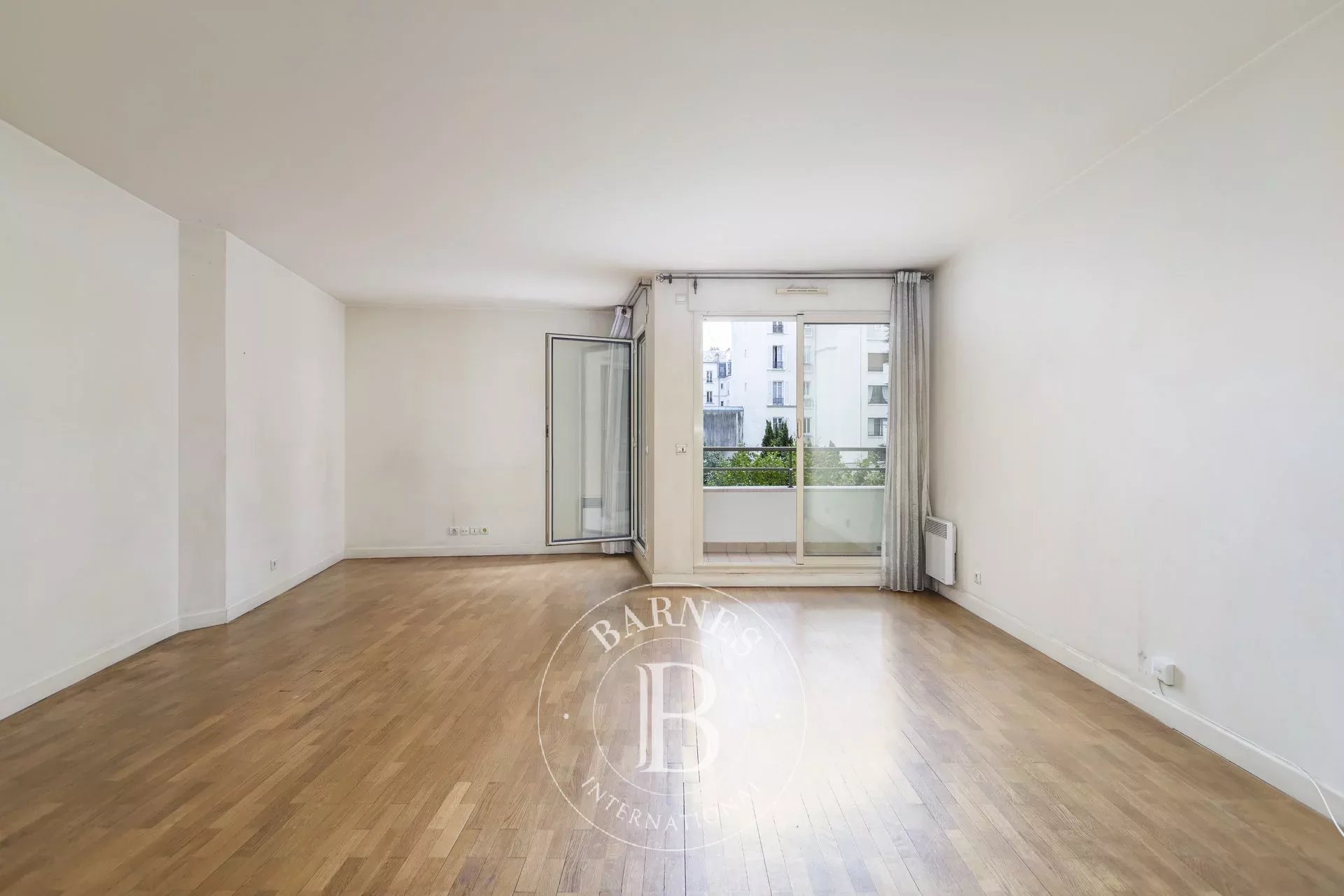 Daire Levallois-Perret