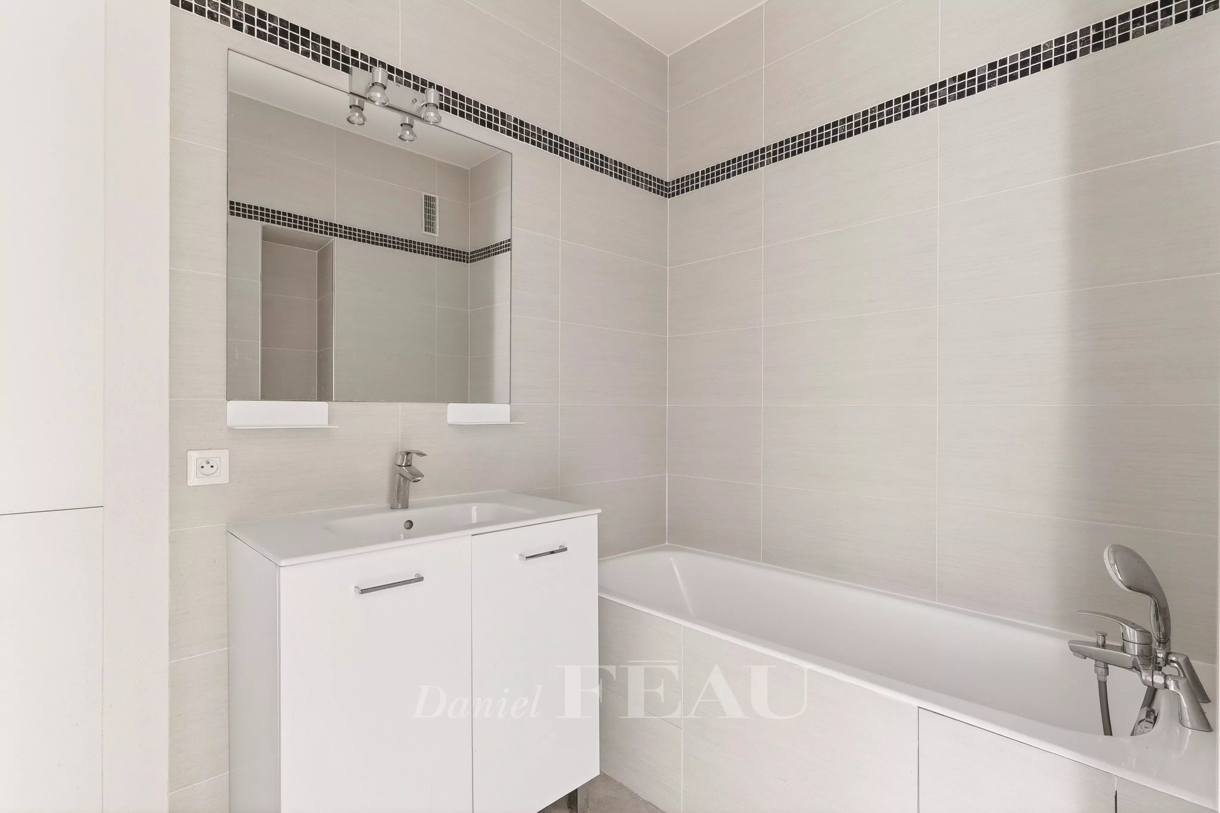 Rental Apartment Paris 7th