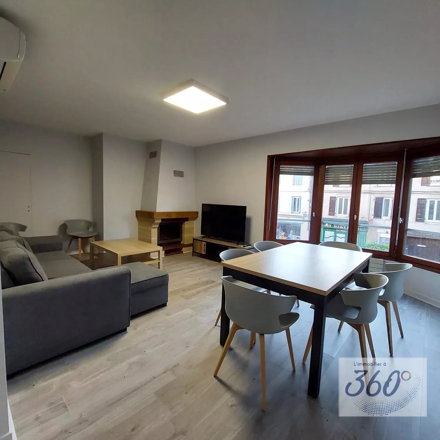 Agence immobilière de 