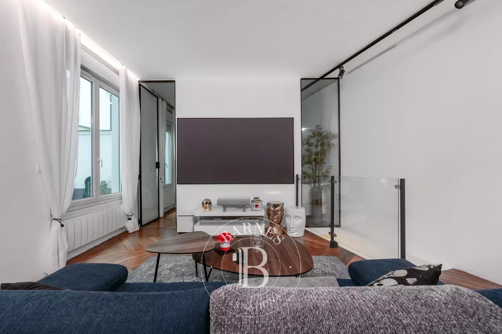 Daire Paris 8ème - picture 6