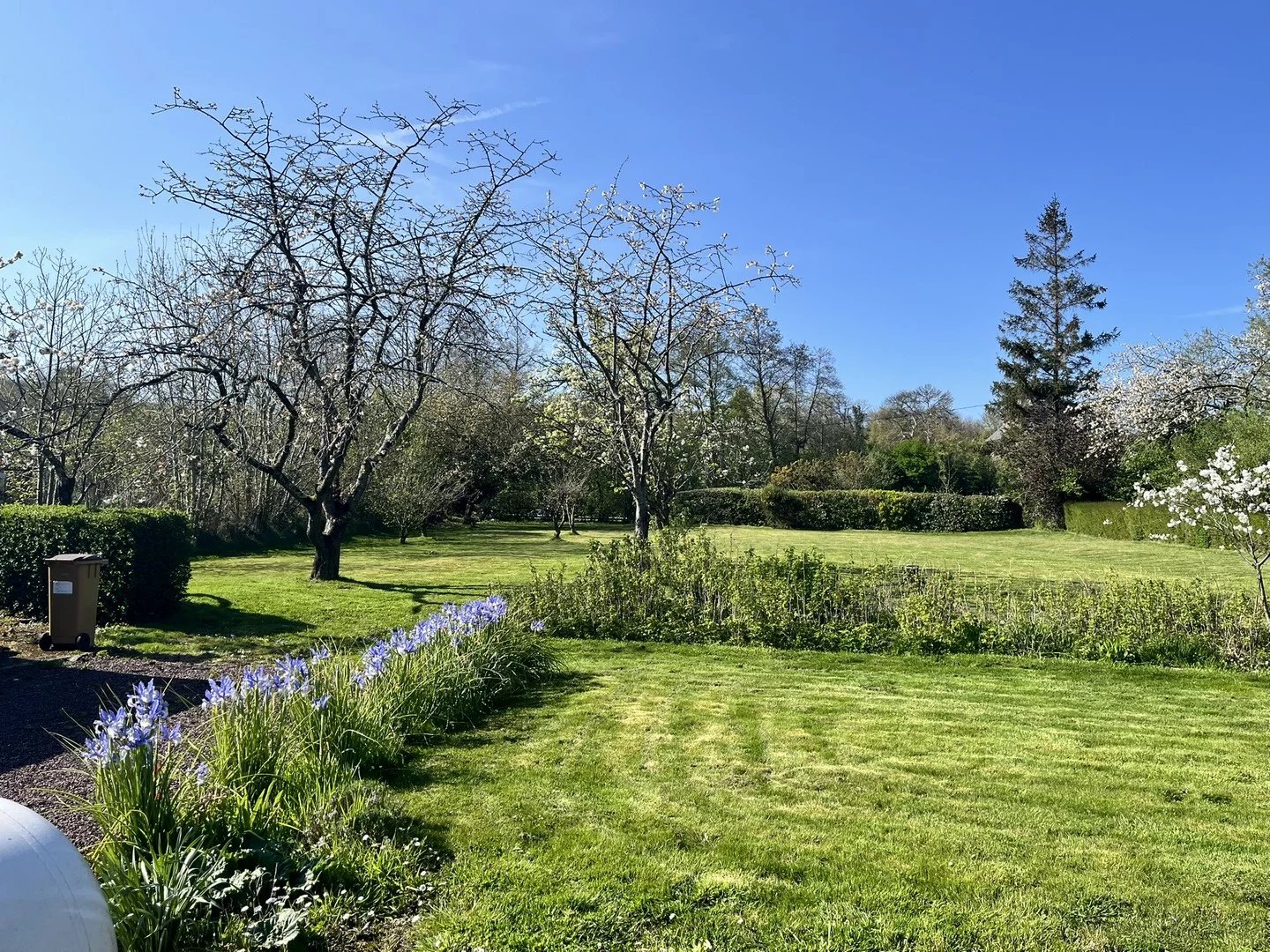 Terrain Constructible à Plouër-sur-Rance