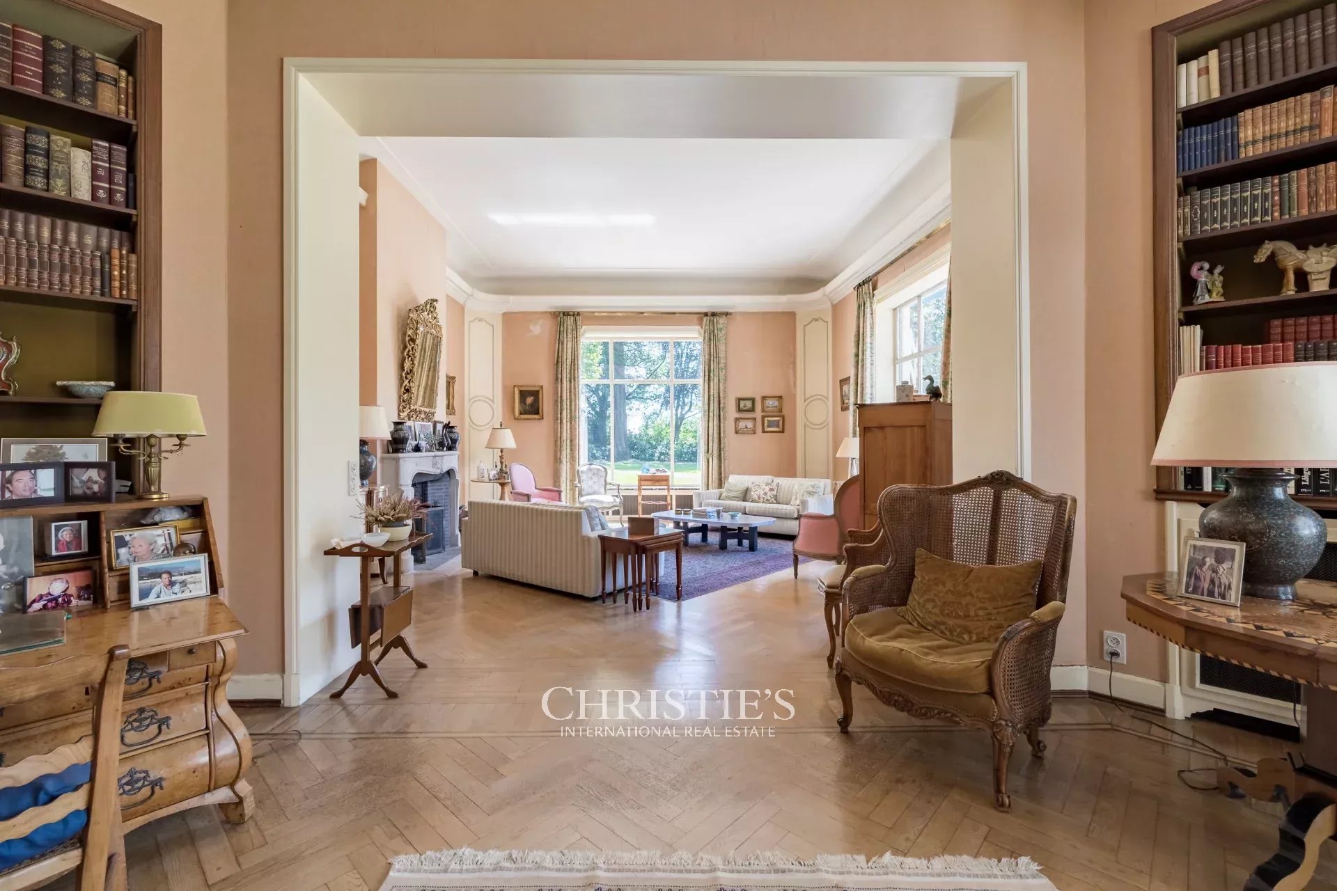 Elegante historische villa, genesteld in een park van bijna 2ha