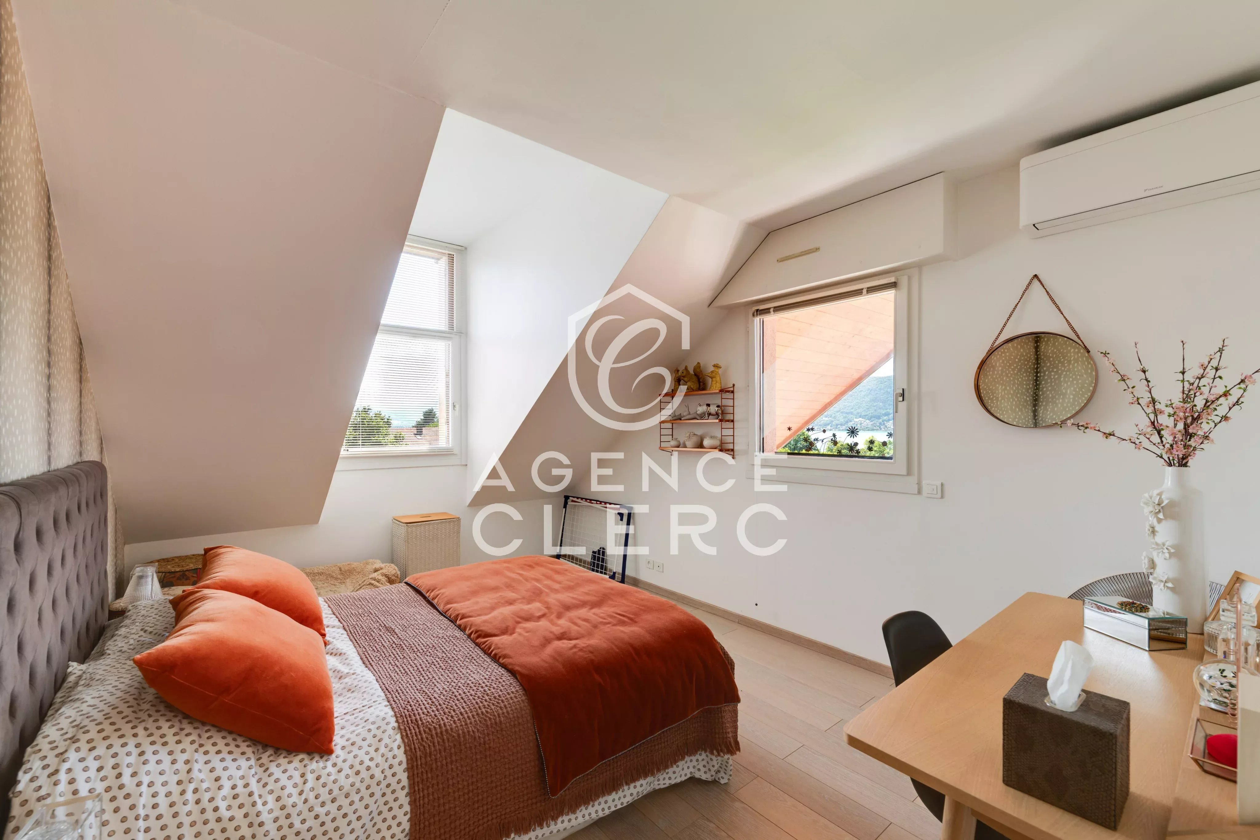 Sale Apartment Veyrier-du-Lac