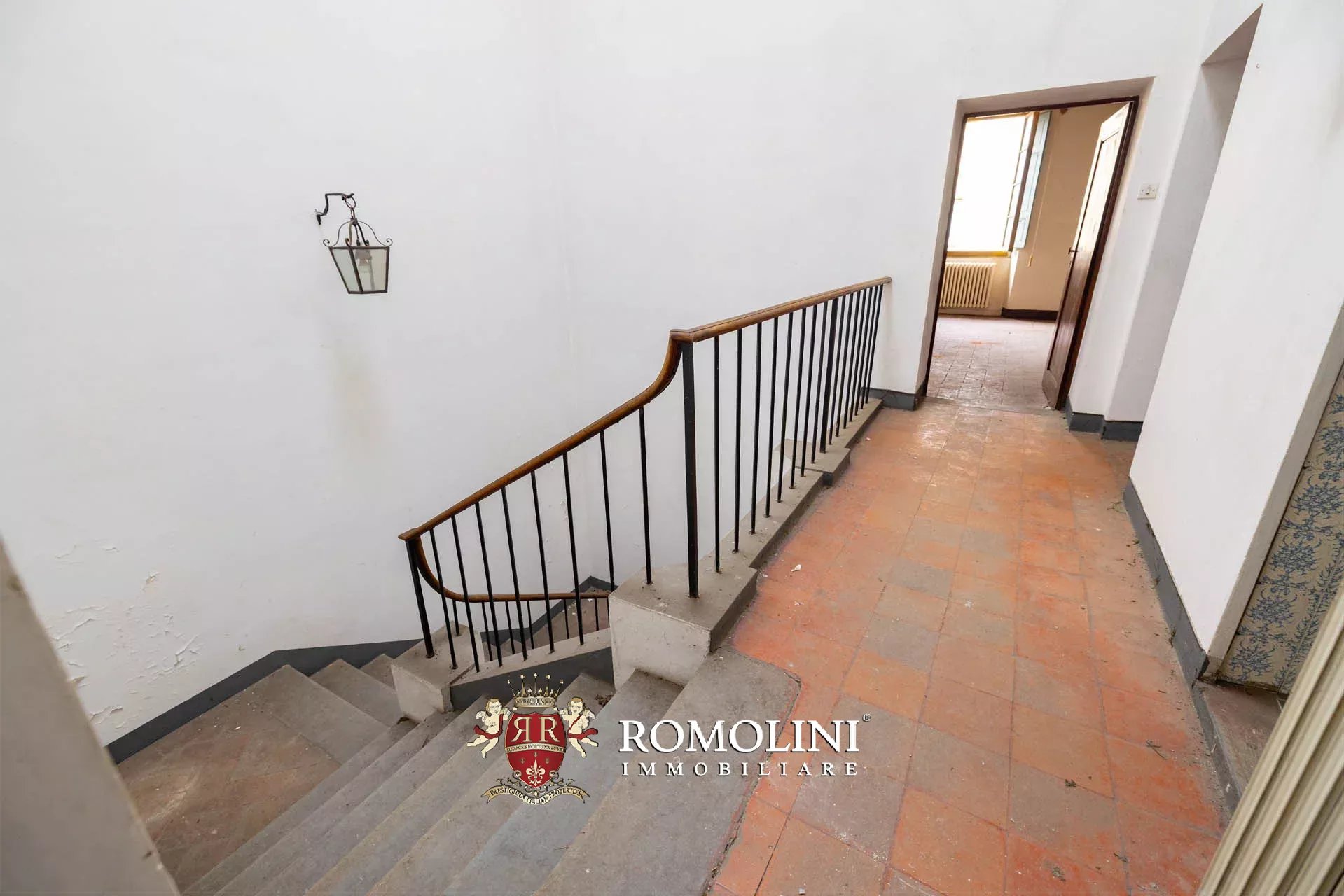 8 Bedroom Villa/Townhouse's Image 35