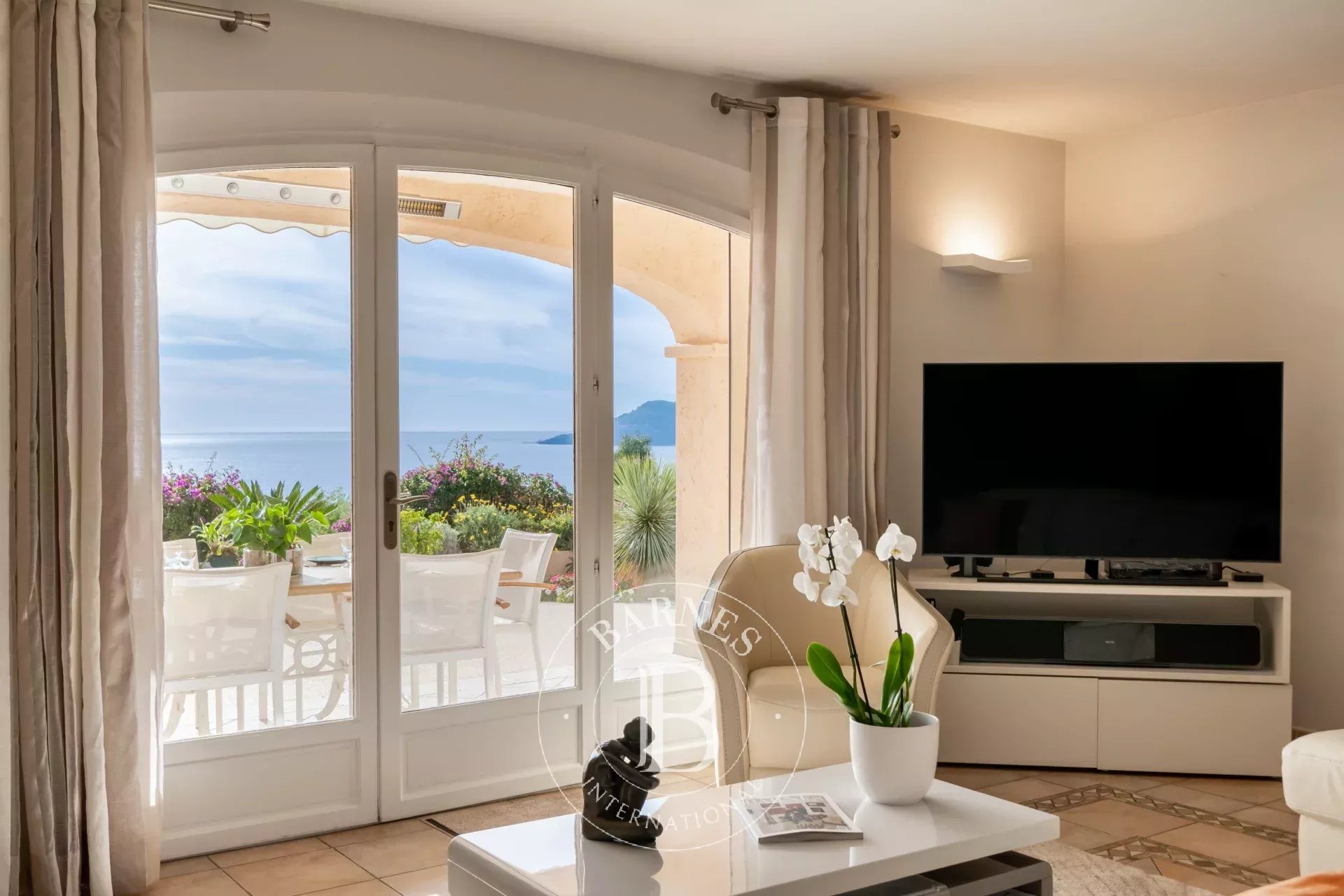 Villa Cannes - picture 17