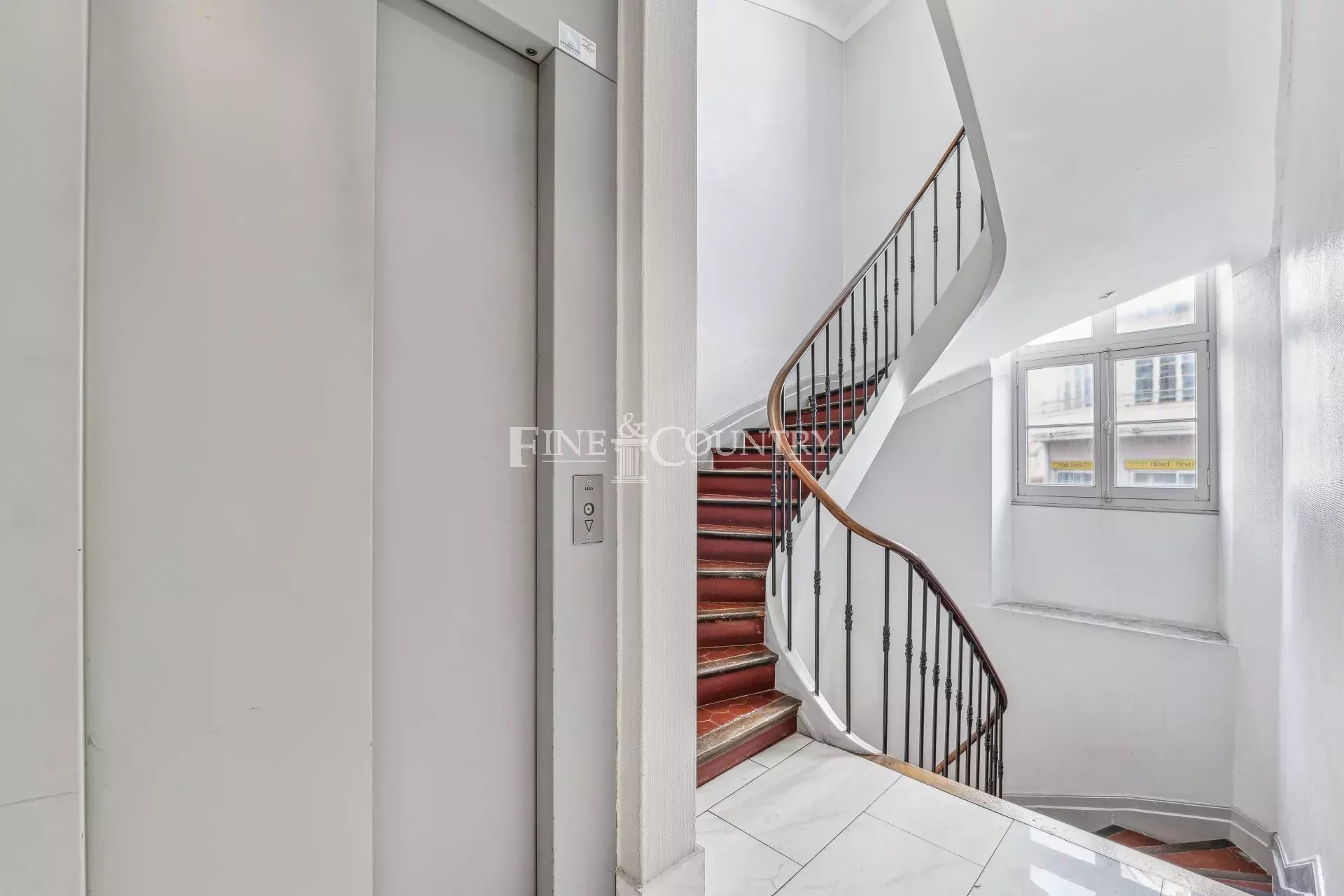 Photo of Apartment for sale in Cannes, rue Molière