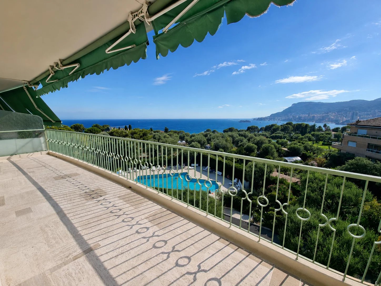 Appartement 4 pièces 126 m² · à Roquebrune-Cap-Martin · 126 m² · 2 200 000 €