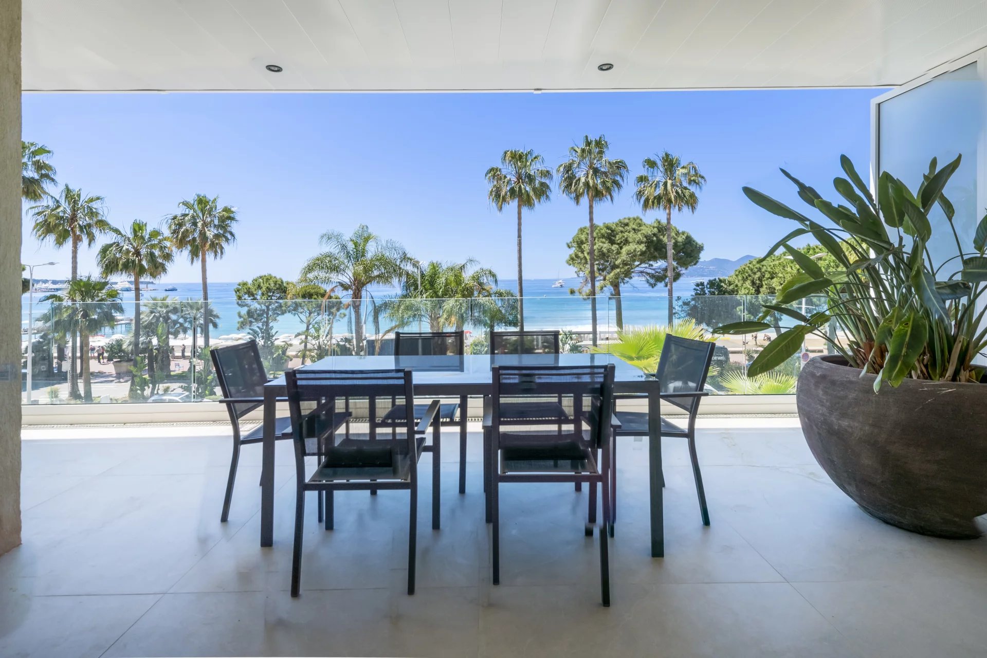 Qlistings - 4 Bedrooms - Apartment - Alpes-Maritimes - For Sale - 10121 Property Image