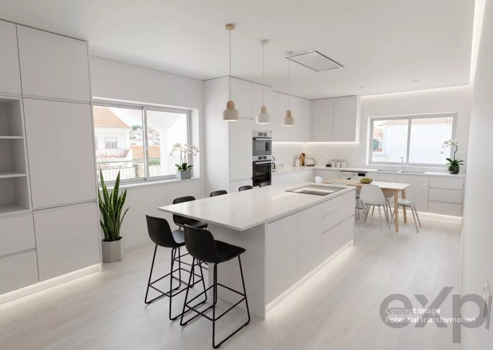 30 minutes from Lisbon. 1,000 m² to call your own.