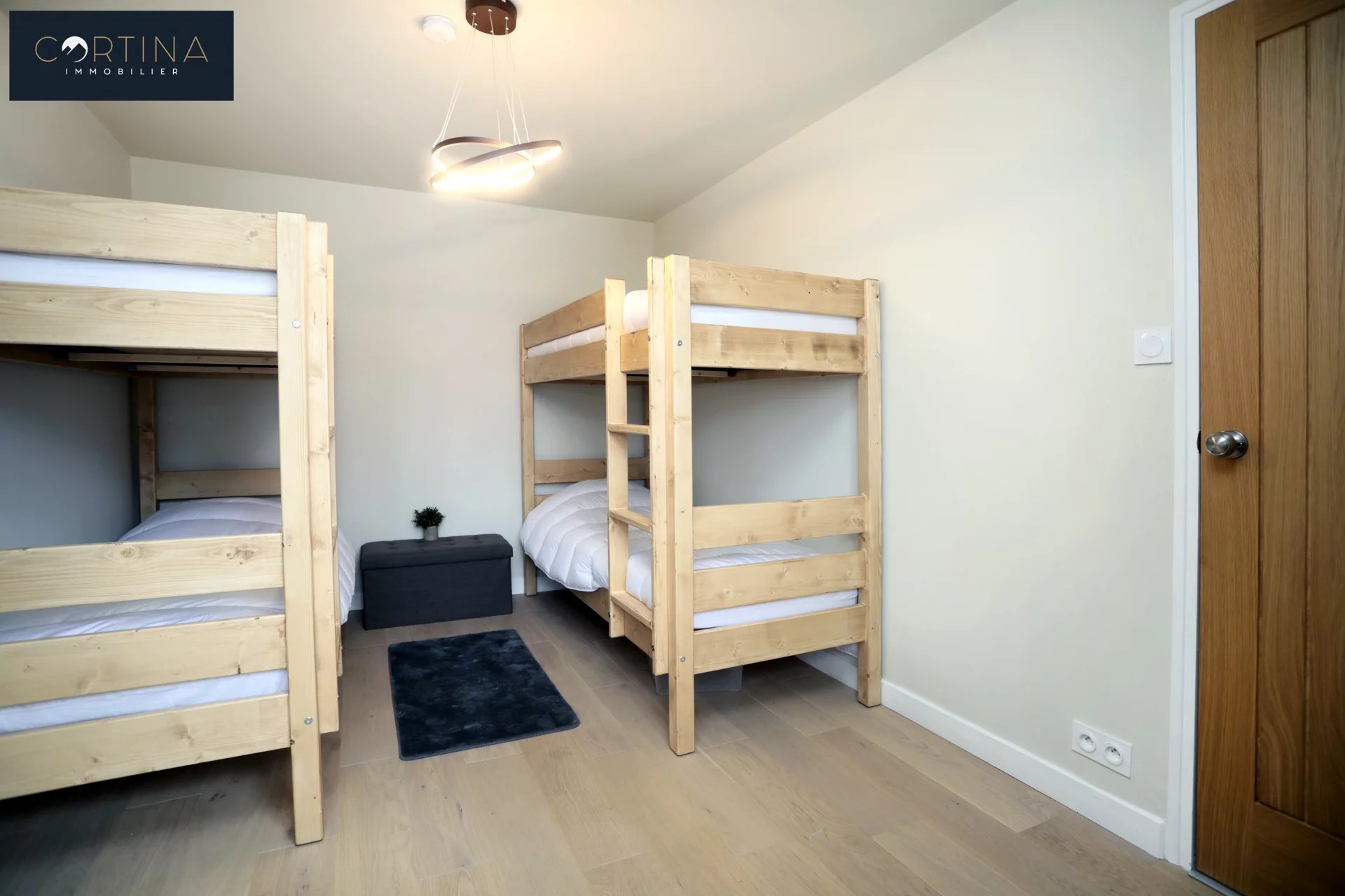 VIOLETTES 52 — Appartement pour 6 personnes