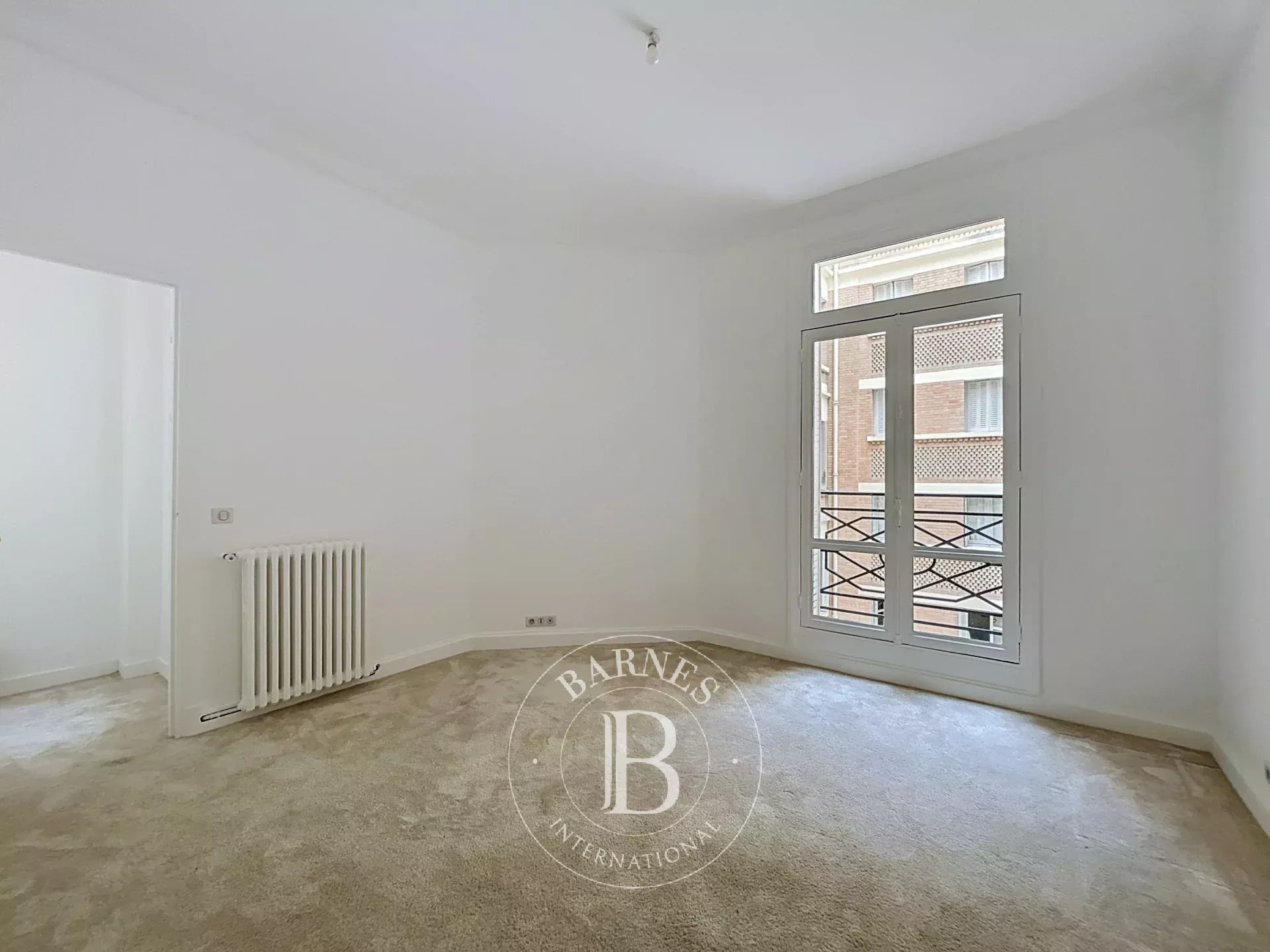Paris  - Apartment 4 Bedrooms - picture 15