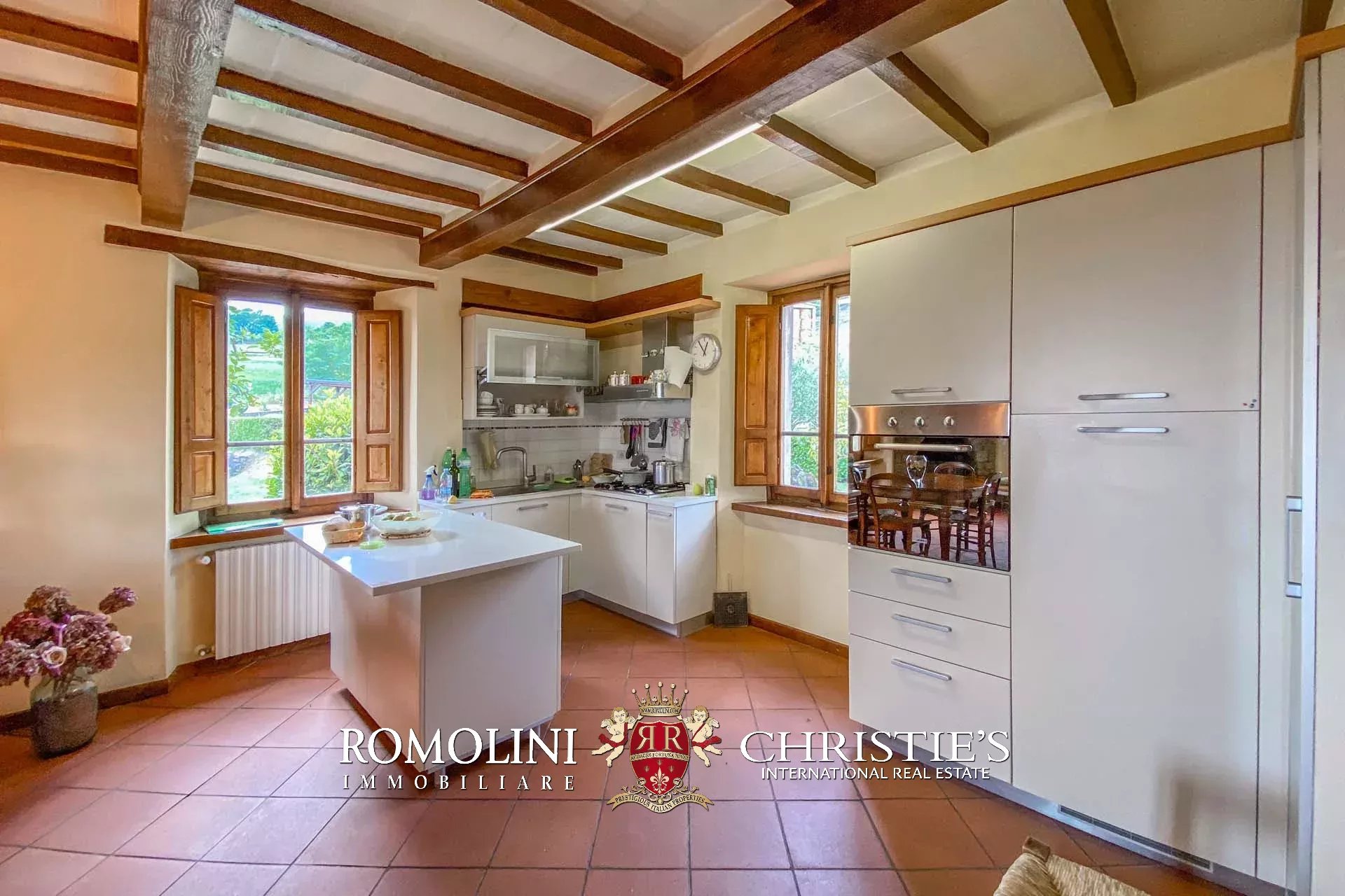 4 Bedroom Villa/Townhouse's Image 22