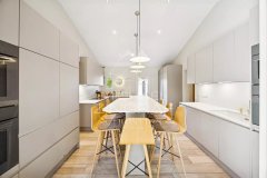 Refined Villa with 8 Suites and Extensive Leisure Facilities — photo 6 of 7