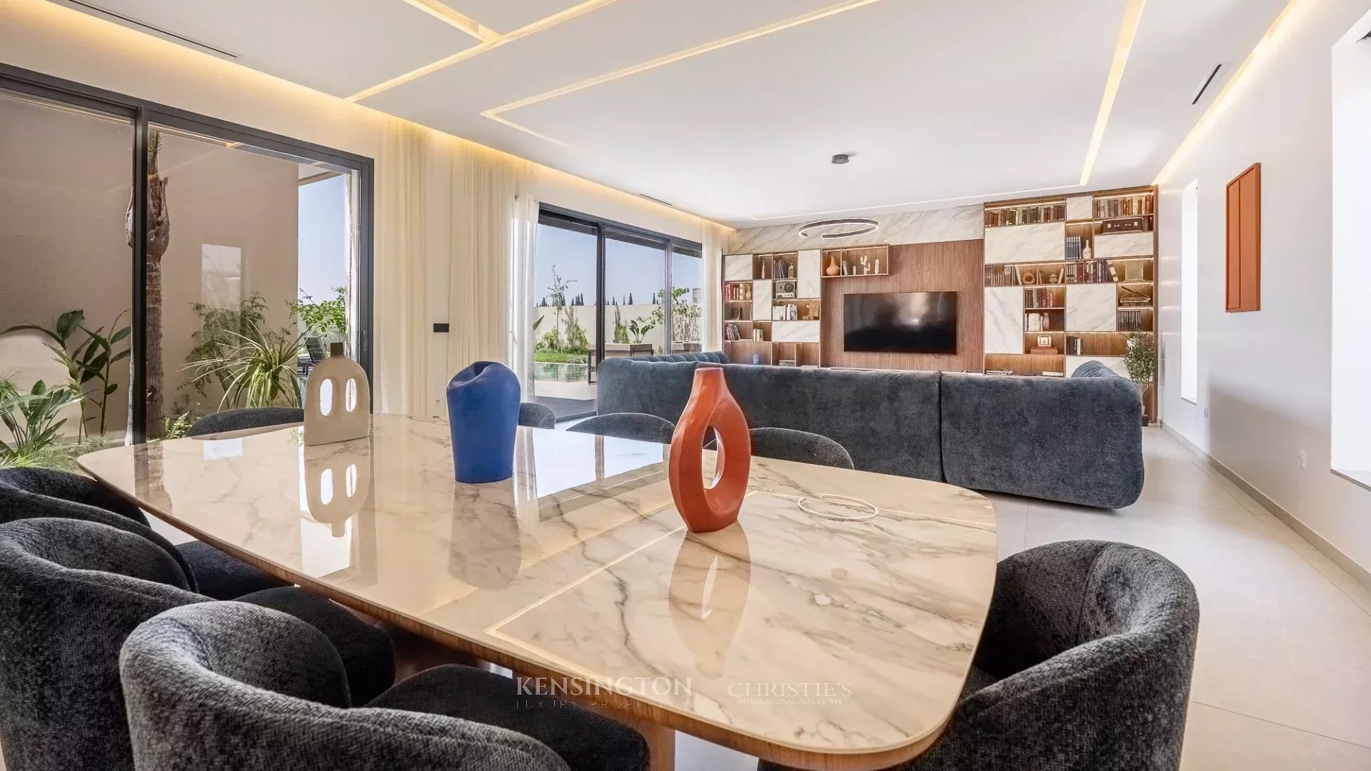 4 Bedroom Villa/Townhouse's Image 7