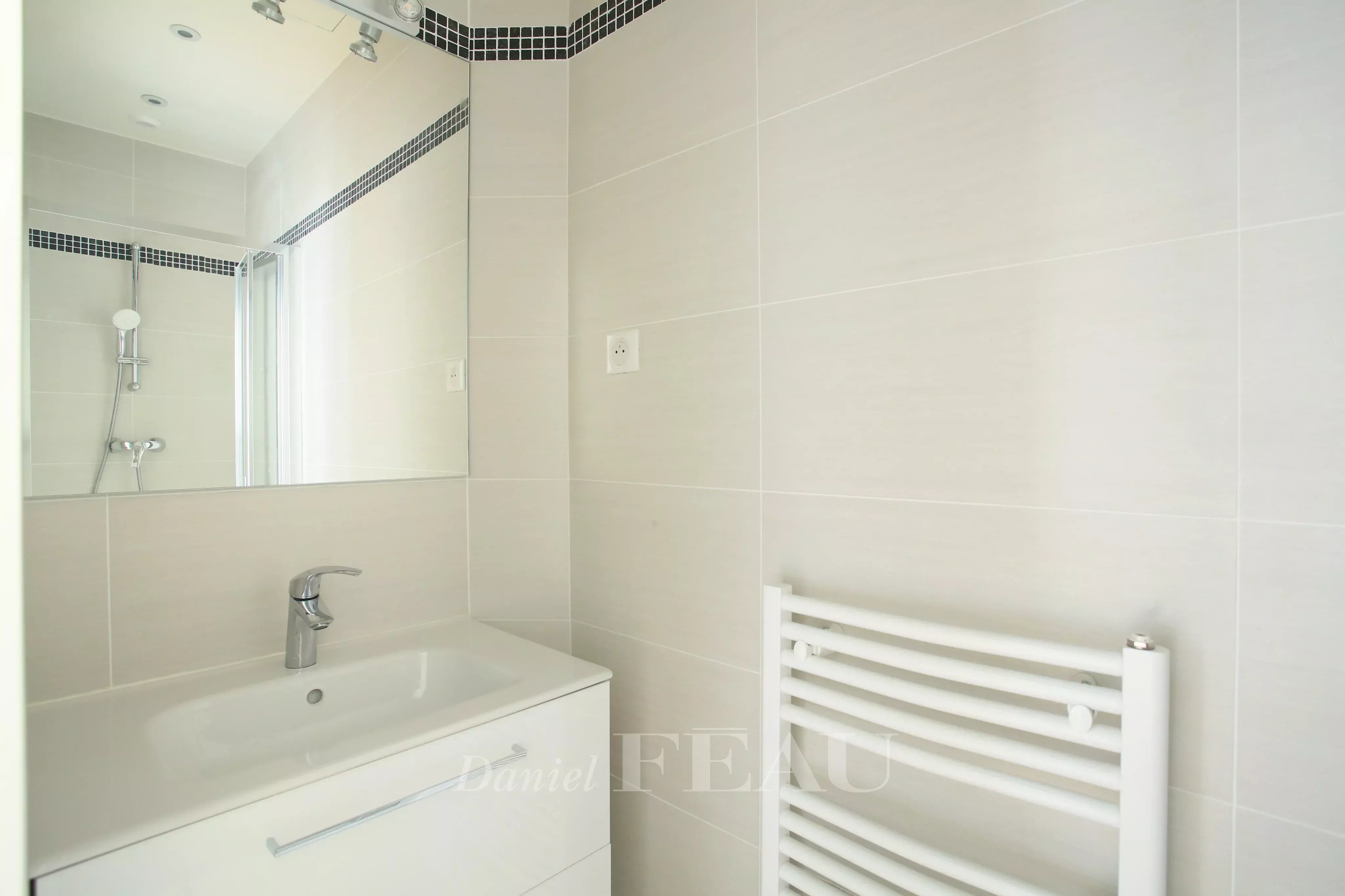 Rental Apartment Paris 16th