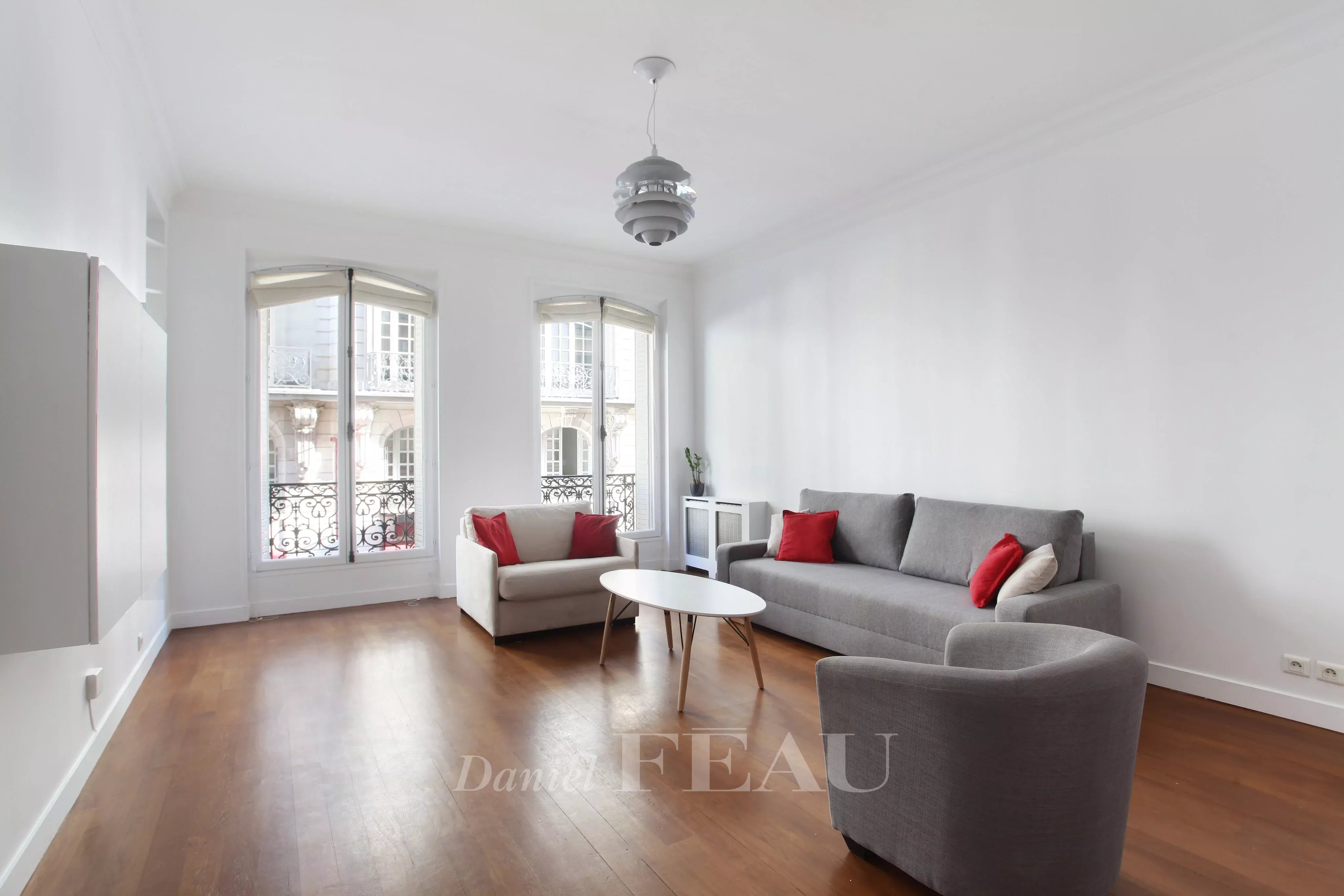 Living-room Wooden floor