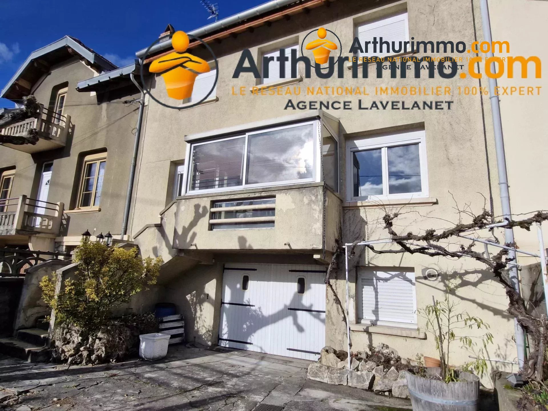 Agence immobilière de 