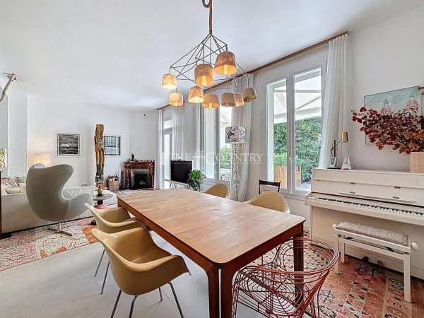 Renovated 1940s Luxury Villa in Cannes with Private Pool & Garden — photo 7