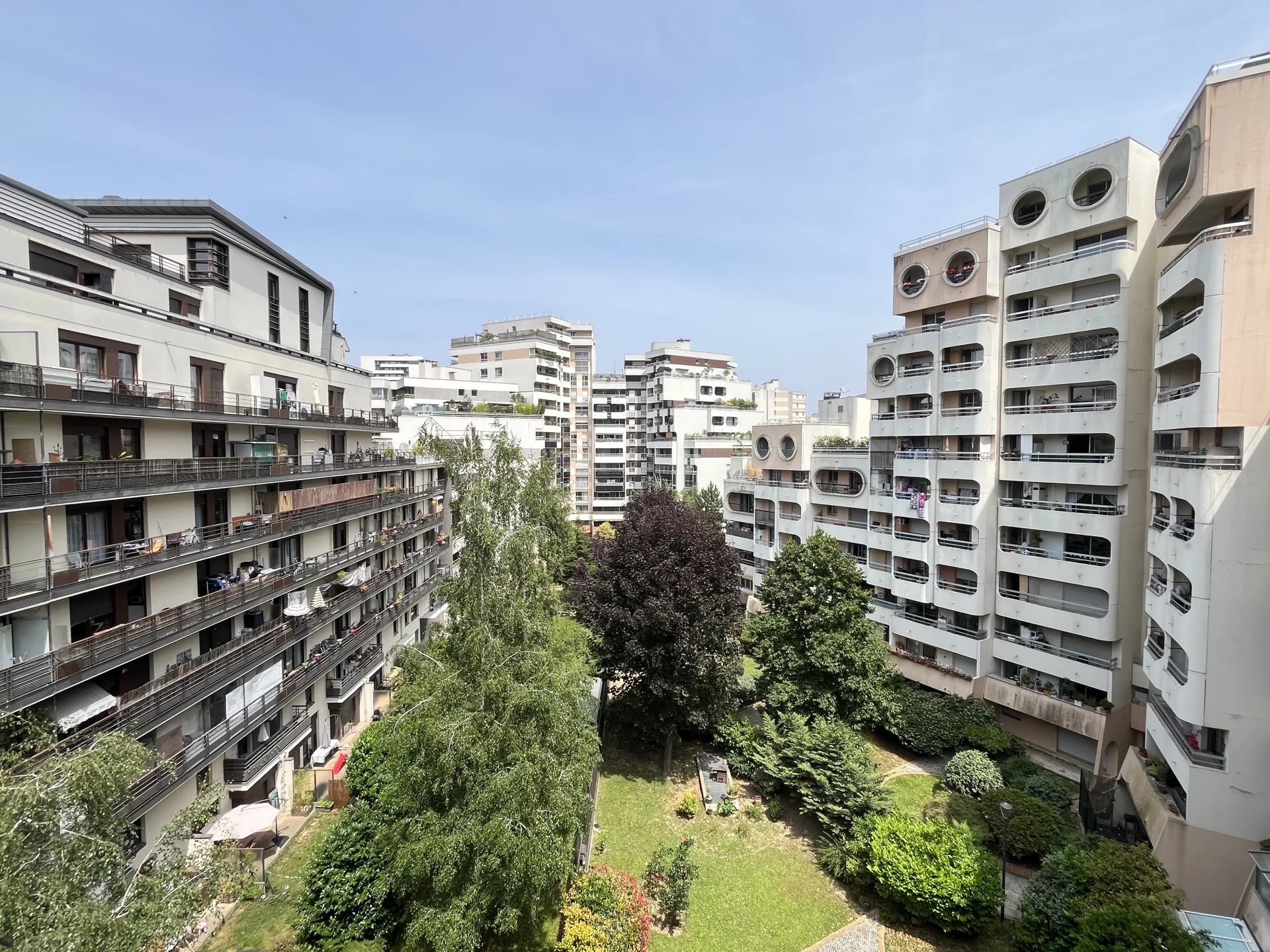 Agence immobilière de 