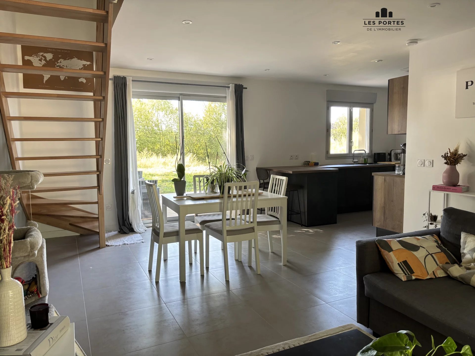 Agence immobilière de 