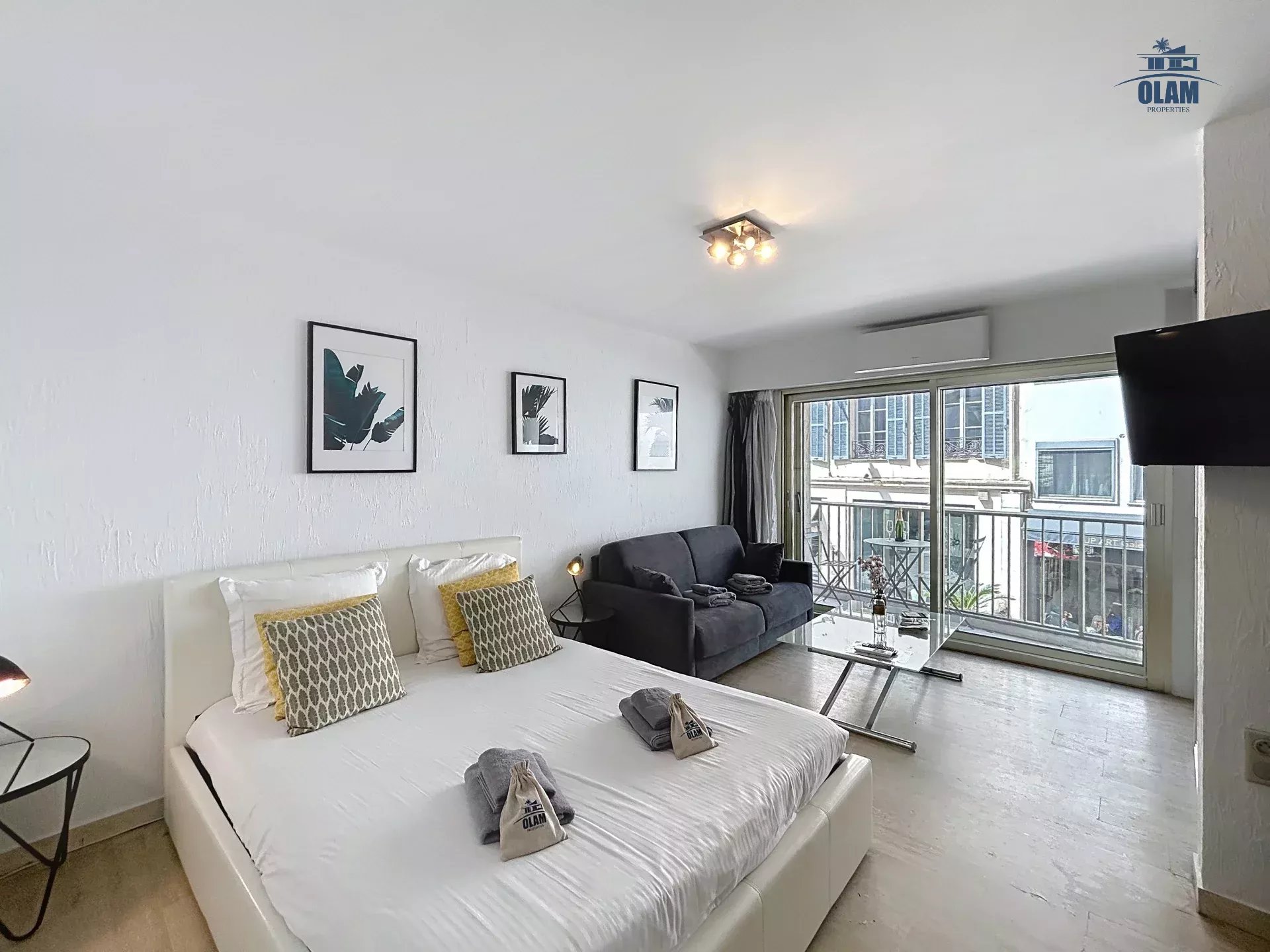 Agence immobilière de 