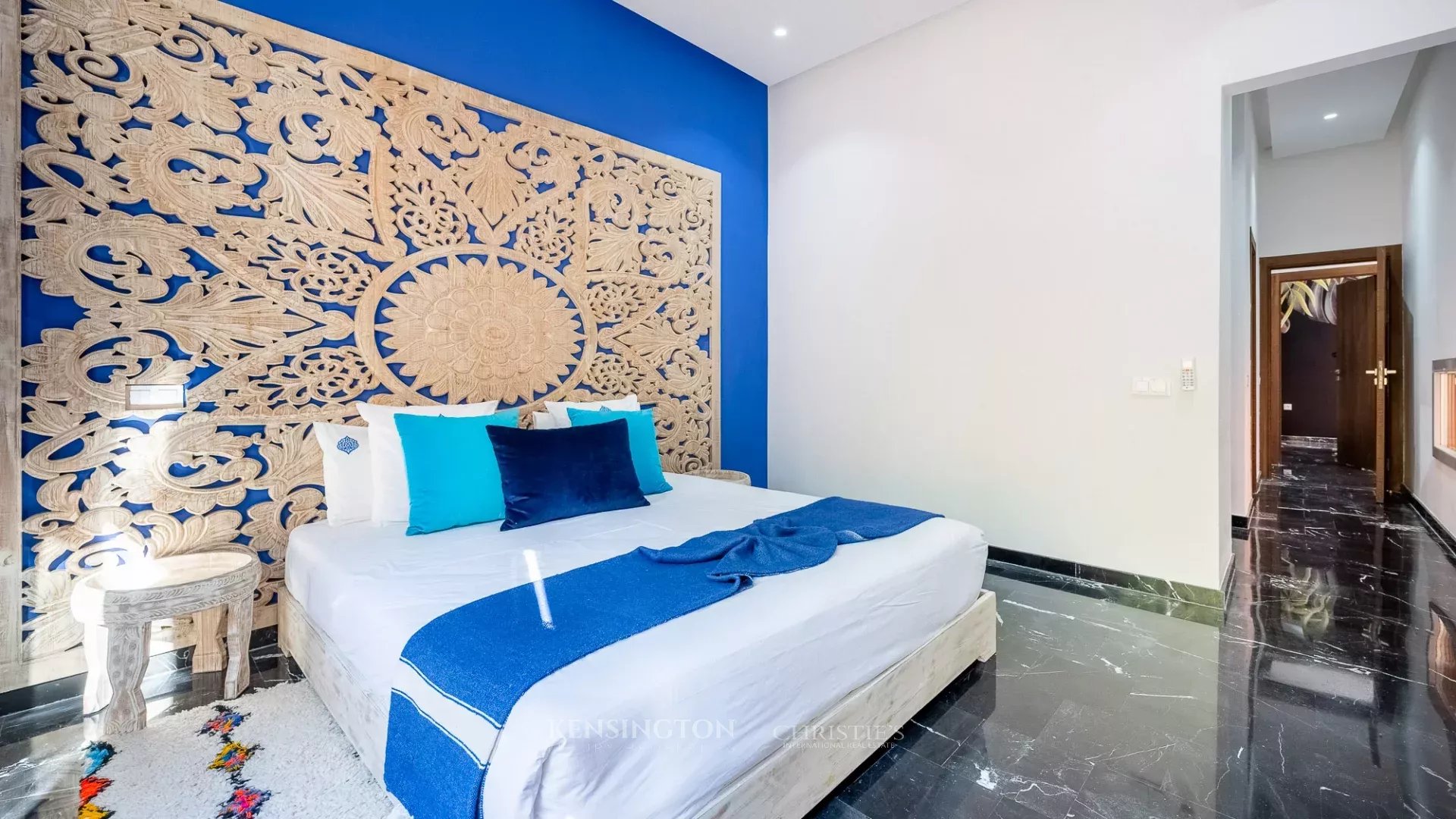 4 Bedroom Villa/Townhouse's Image 9