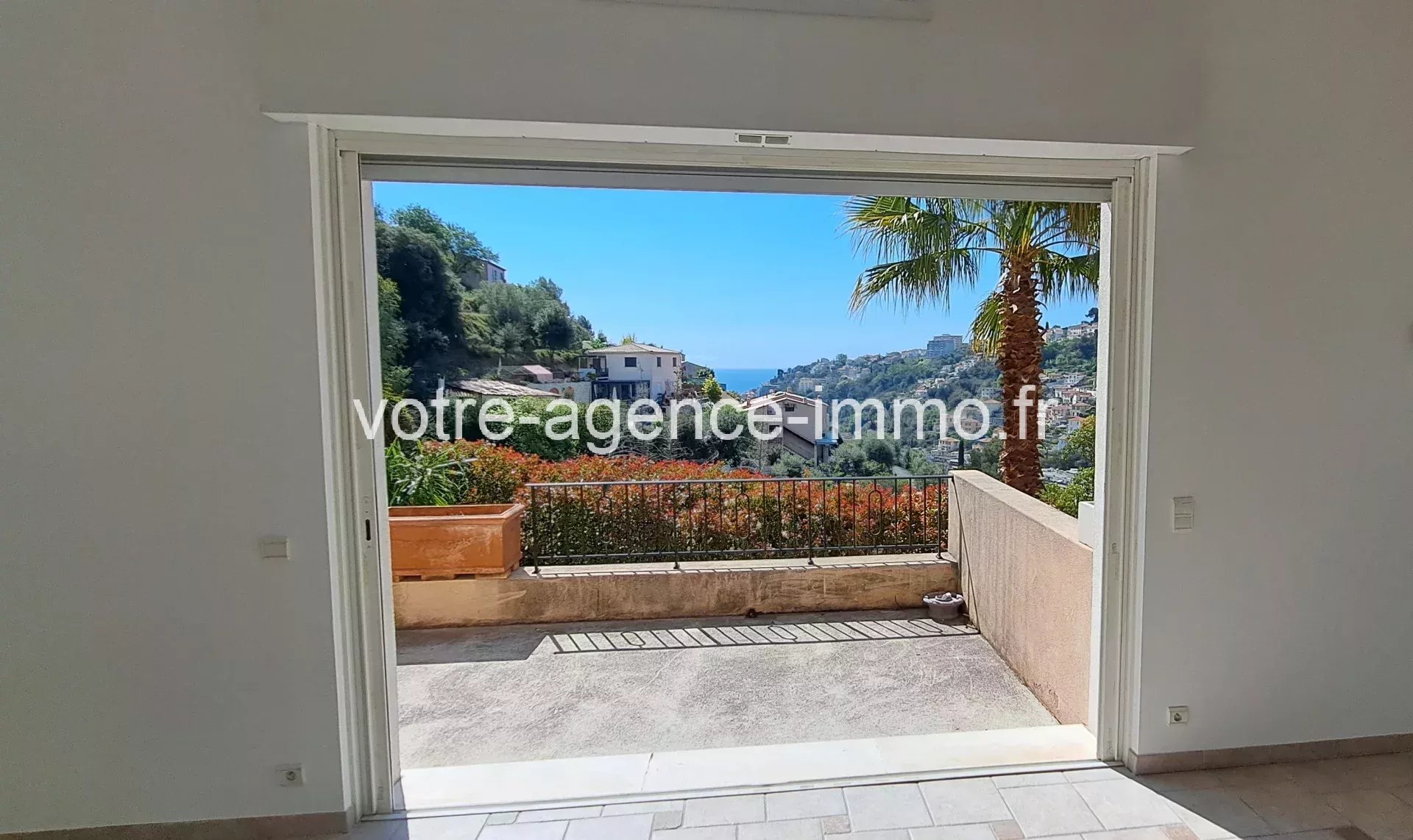 NICE CORNICHE DE MAGNAN
